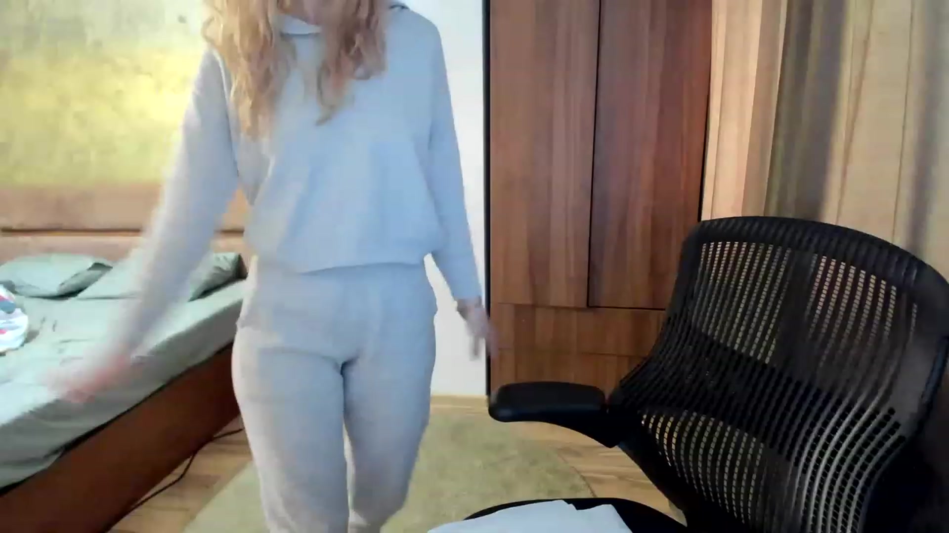 Gallery image thumbnail from DebraPaige's myfreecams stream on, 03/30/2023, 08:57 image 9 of 20