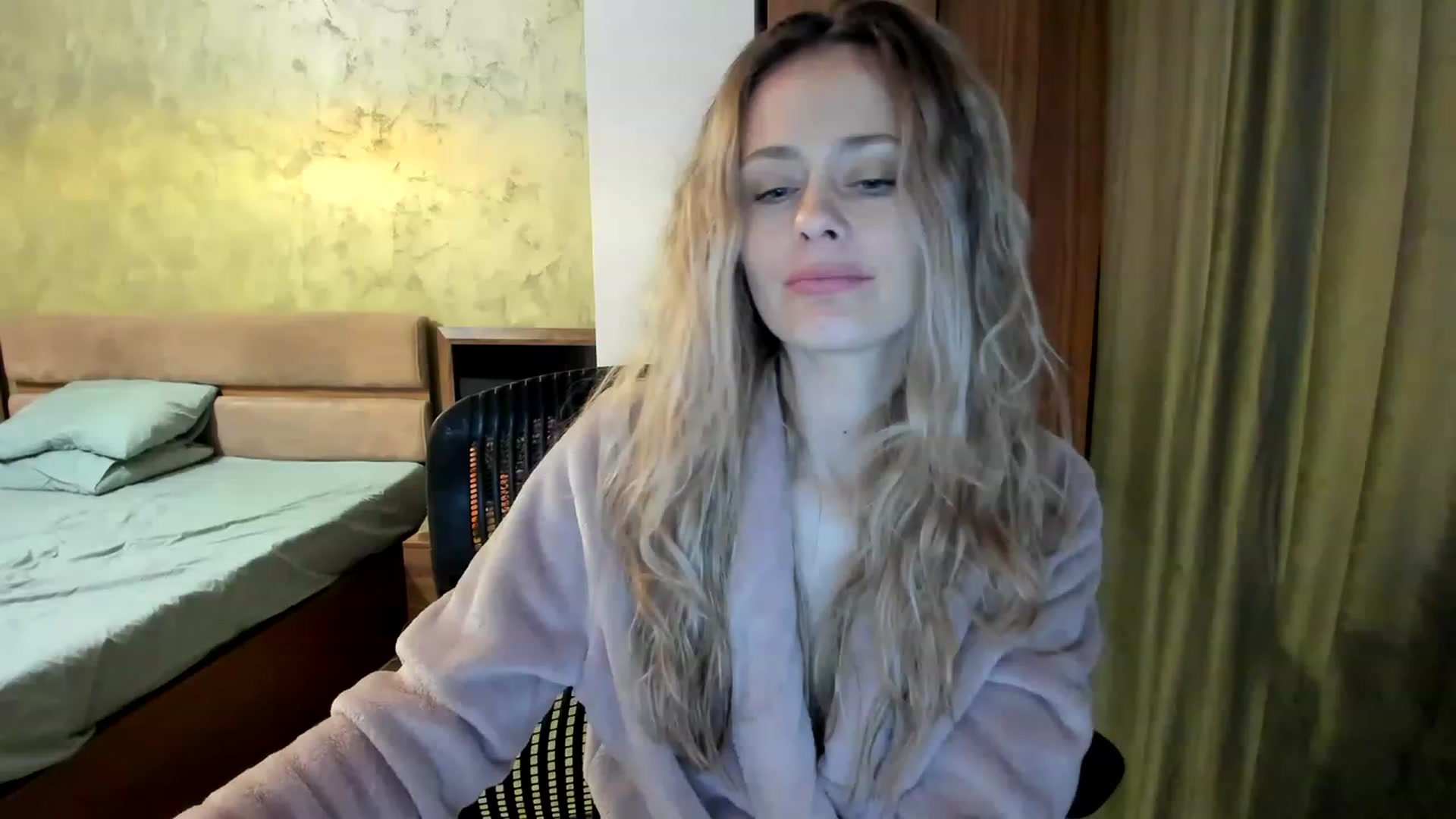 Gallery image thumbnail from DebraPaige's myfreecams stream on, 03/30/2023, 12:57 image 17 of 20