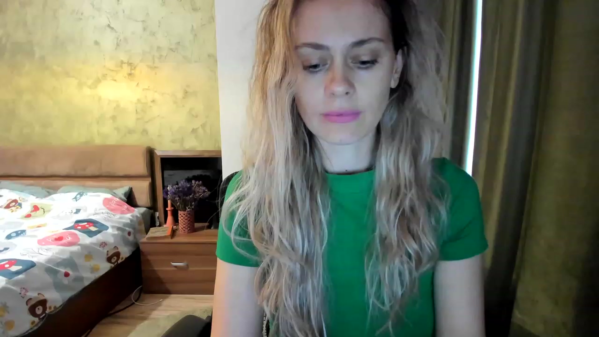 Gallery image thumbnail from DebraPaige's myfreecams stream on, 03/31/2023, 07:40 image 13 of 20