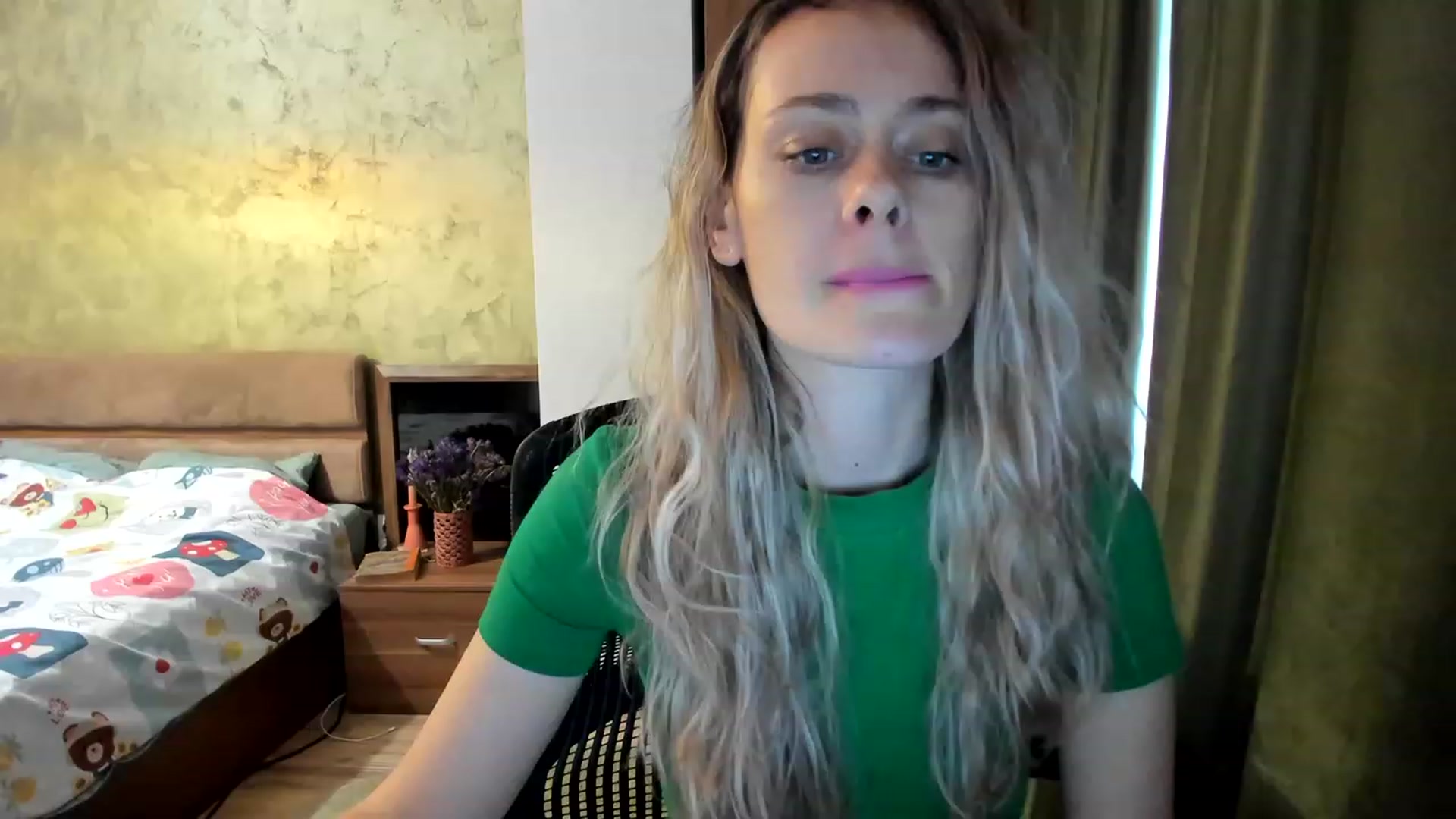 Gallery image thumbnail from DebraPaige's myfreecams stream on, 03/31/2023, 07:40 image 6 of 20