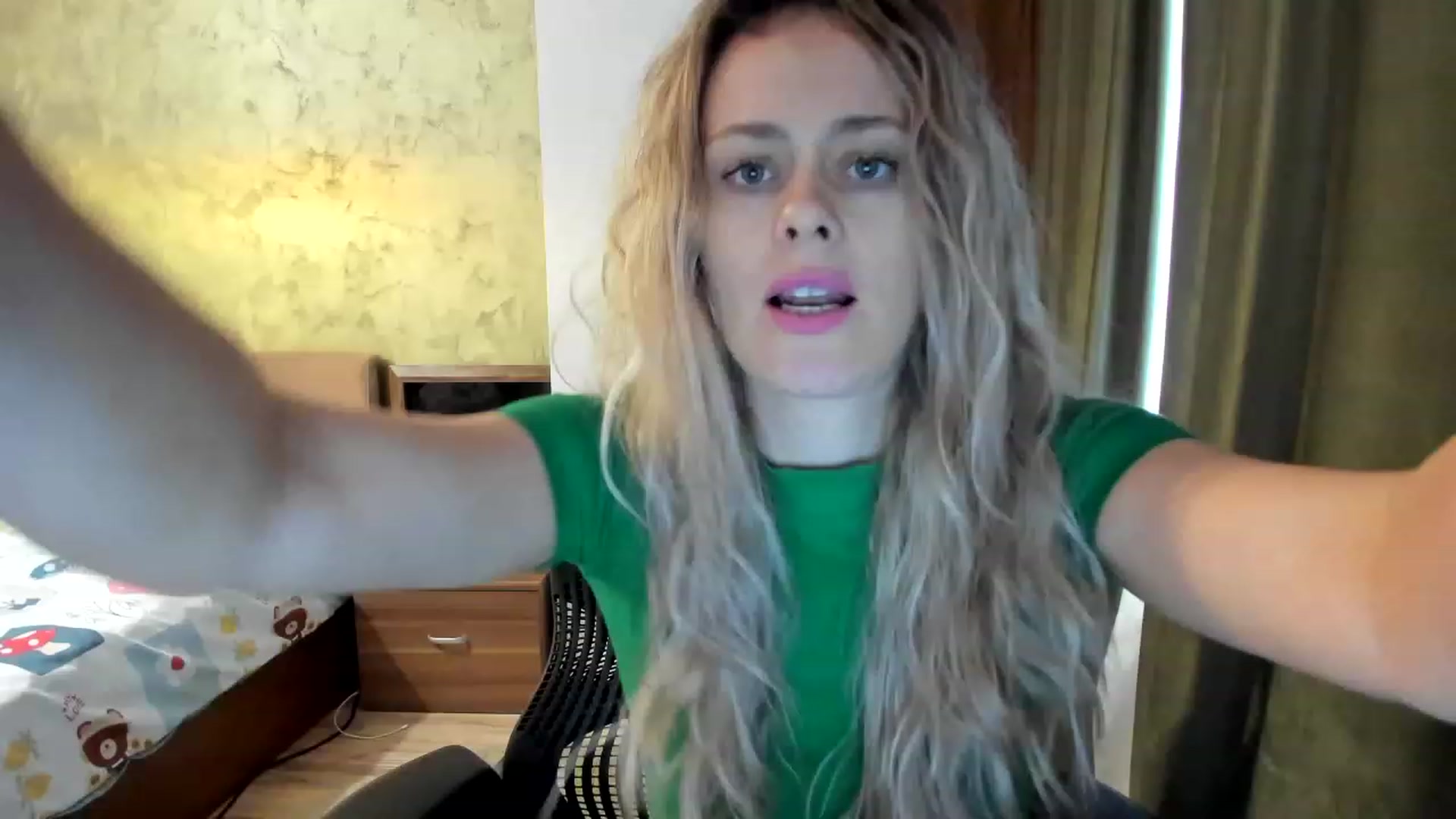 Gallery image thumbnail from DebraPaige's myfreecams stream on, 03/31/2023, 09:36 image 1 of 20