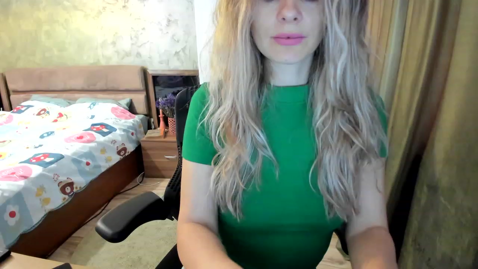 Gallery image thumbnail from DebraPaige's myfreecams stream on, 03/31/2023, 09:36 image 20 of 20