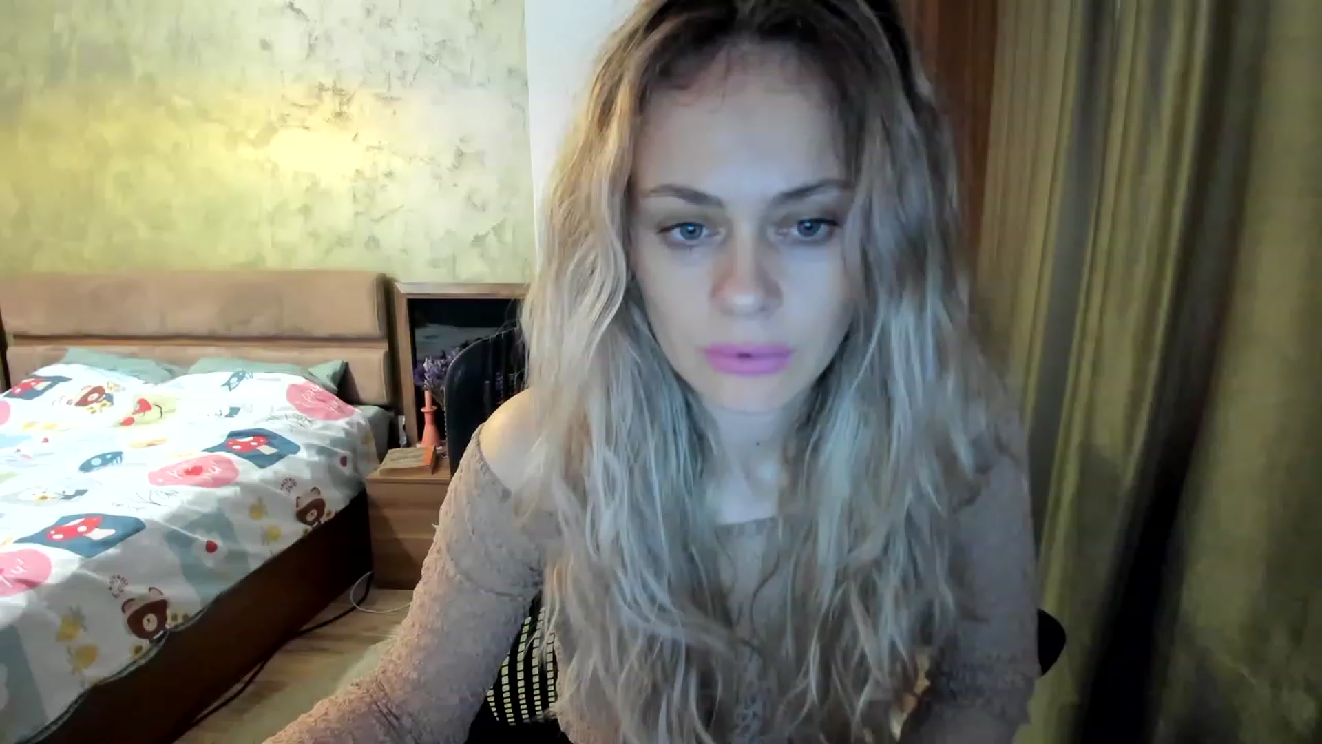 Gallery image thumbnail from DebraPaige's myfreecams stream on, 03/31/2023, 11:07 image 1 of 20