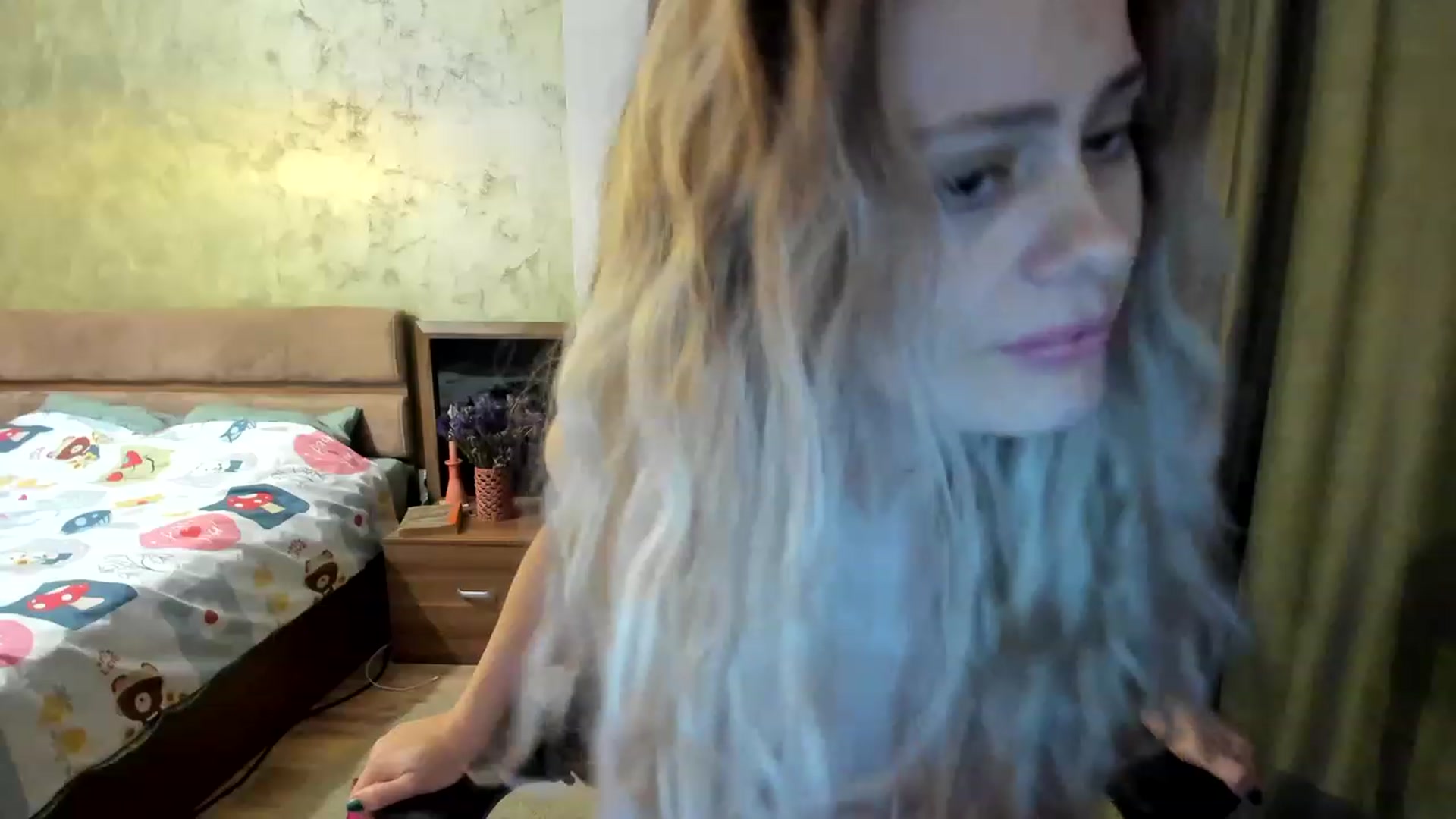 Gallery image thumbnail from DebraPaige's myfreecams stream on, 03/31/2023, 13:35 image 16 of 20