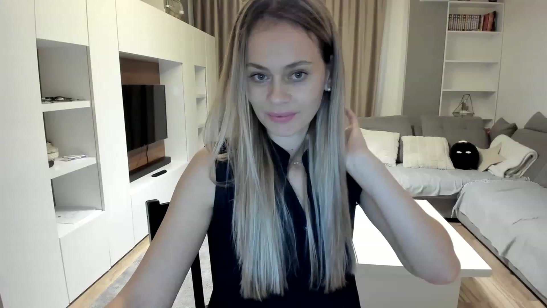 Gallery image thumbnail from DebraPaige's myfreecams stream on, 04/03/2023, 12:54 image 14 of 20