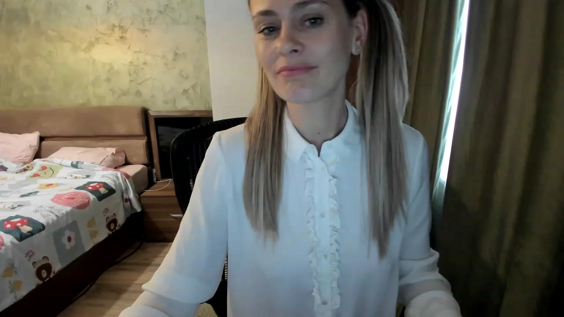 Gallery image thumbnail from DebraPaige's myfreecams stream on, 04/06/2023, 12:42 image 20 of 20