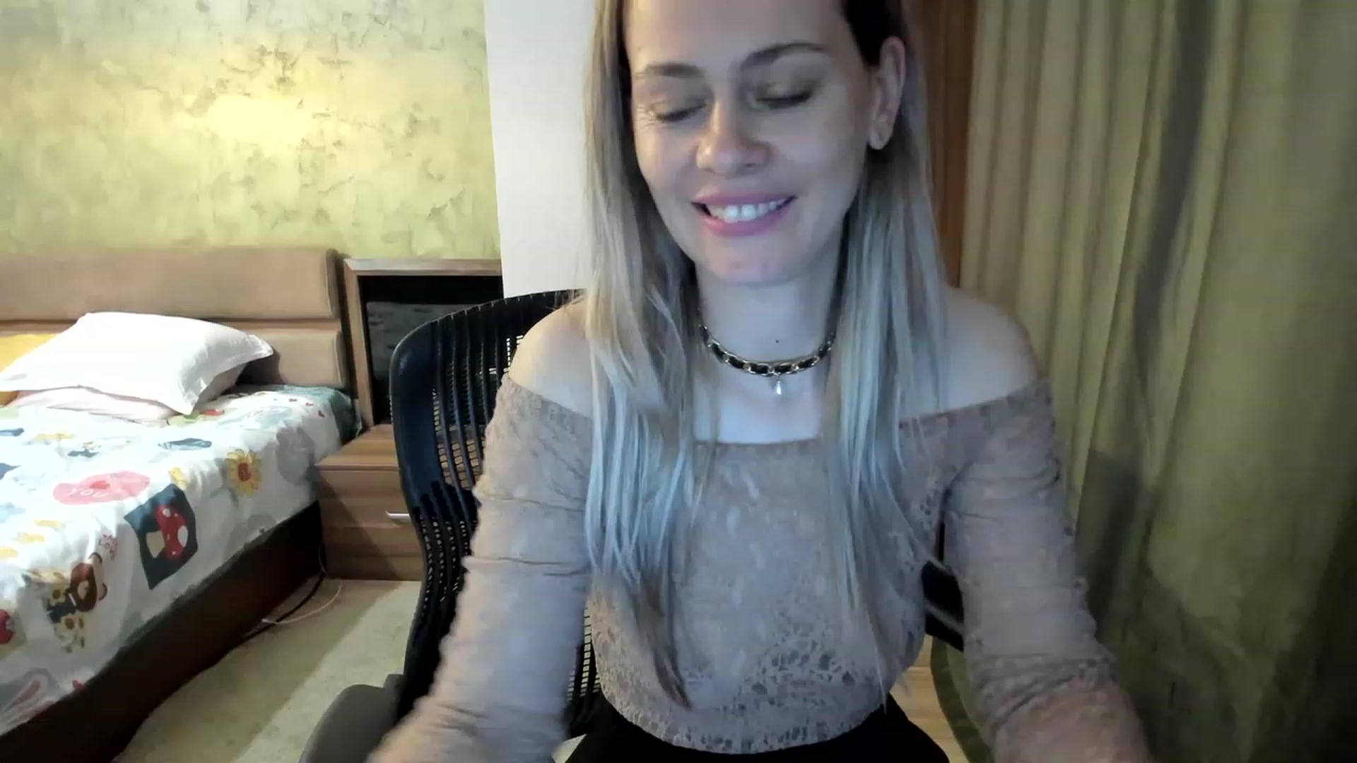 Gallery image thumbnail from DebraPaige's myfreecams stream on, 04/19/2023, 09:06 image 20 of 20