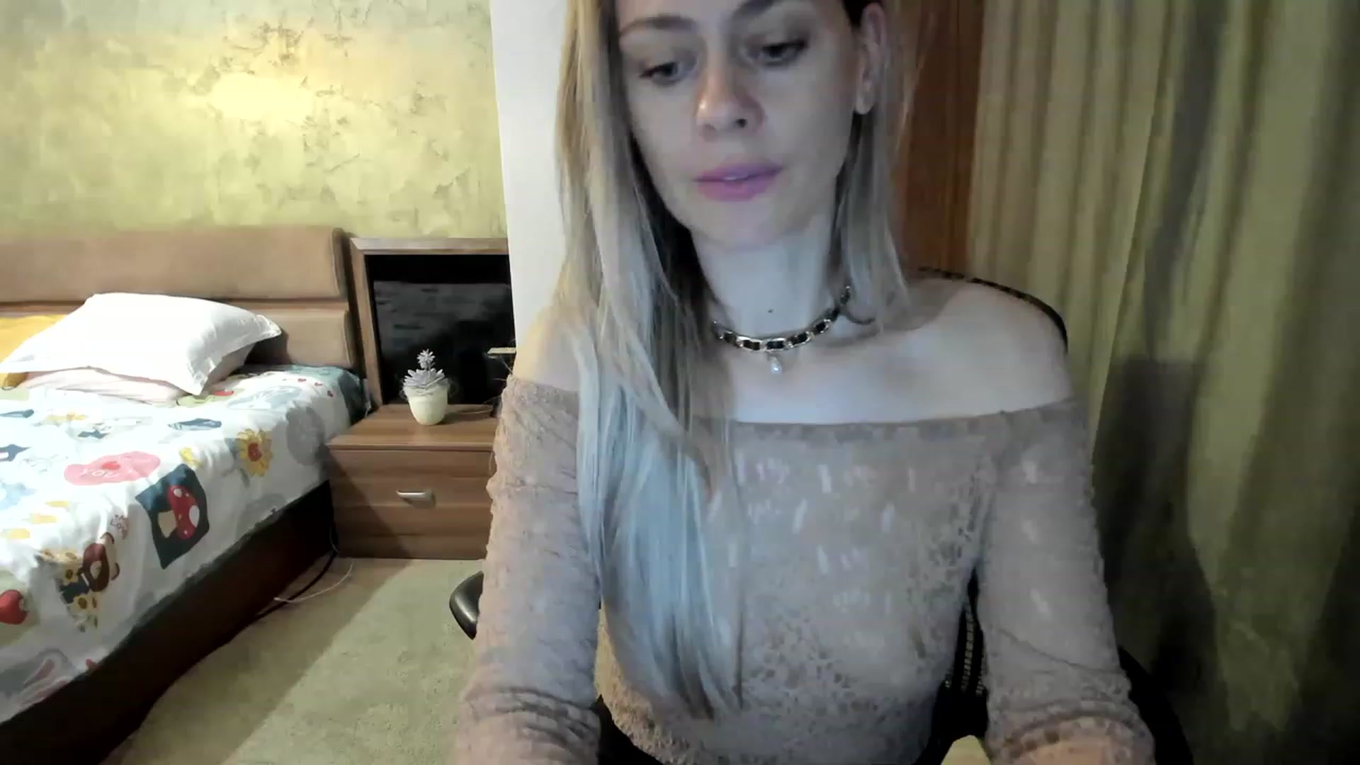 Gallery image thumbnail from DebraPaige's myfreecams stream on, 04/19/2023, 09:06 image 15 of 20