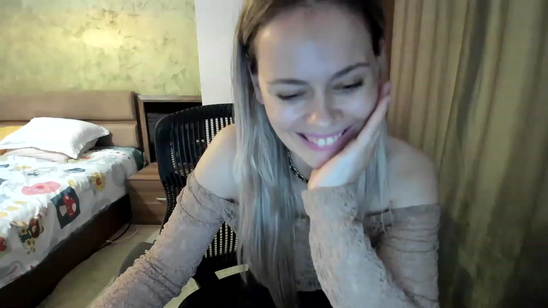 Gallery image thumbnail from DebraPaige's myfreecams stream on, 04/19/2023, 09:06 image 19 of 20