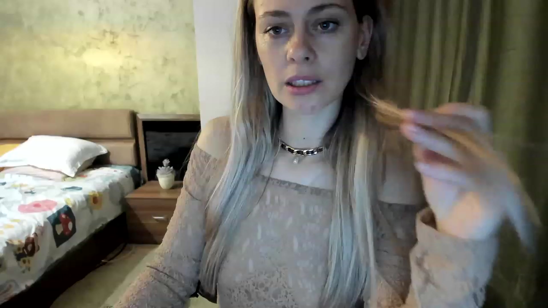 Gallery image thumbnail from DebraPaige's myfreecams stream on, 04/19/2023, 10:04 image 18 of 20