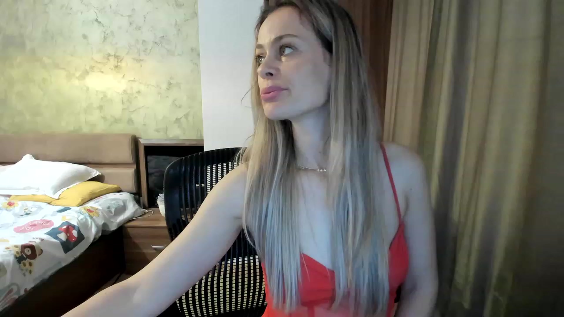 Gallery image thumbnail from DebraPaige's myfreecams stream on, 04/20/2023, 09:02 image 14 of 20