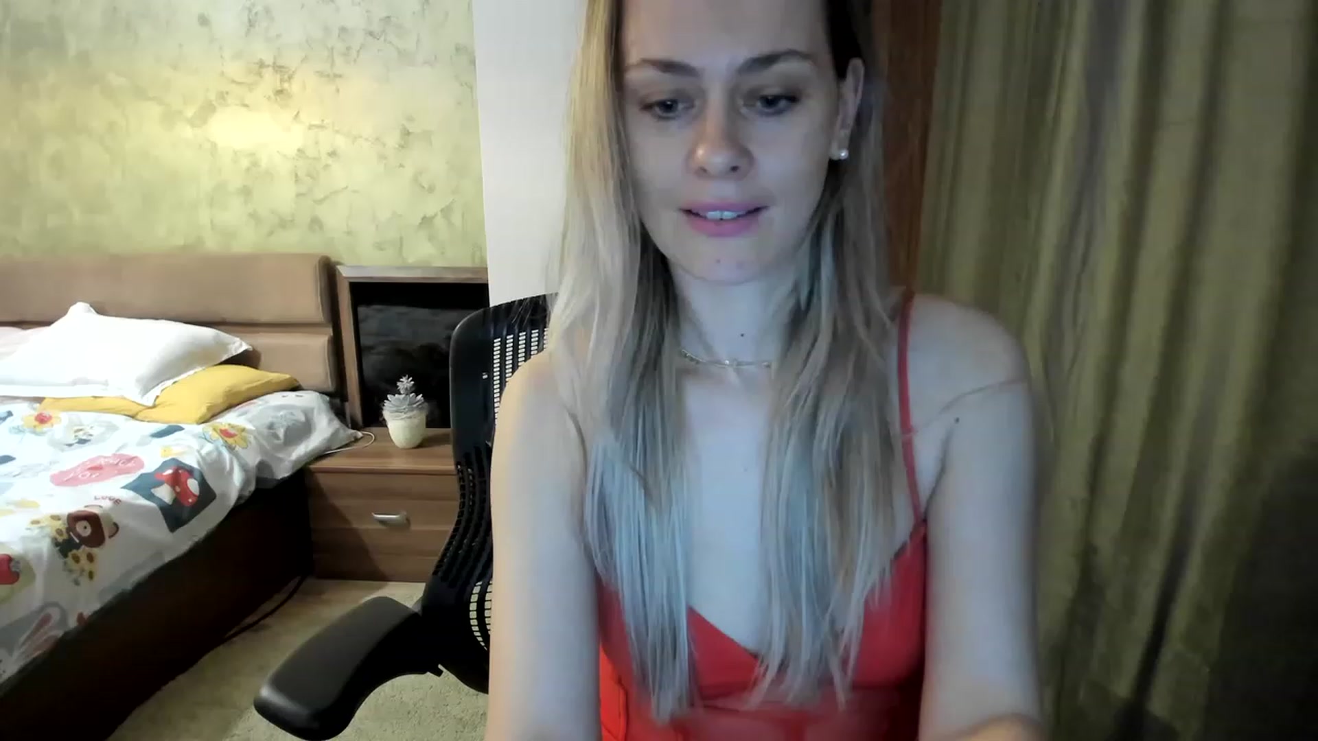 Gallery image thumbnail from DebraPaige's myfreecams stream on, 04/20/2023, 09:02 image 9 of 20