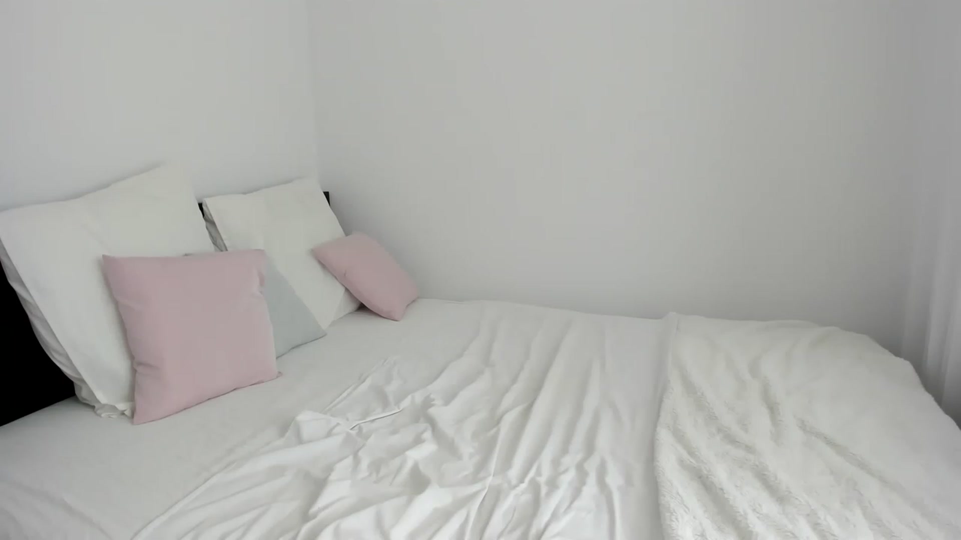 Gallery image thumbnail from DebraPaige's myfreecams stream on, 04/24/2023, 13:07 image 14 of 20