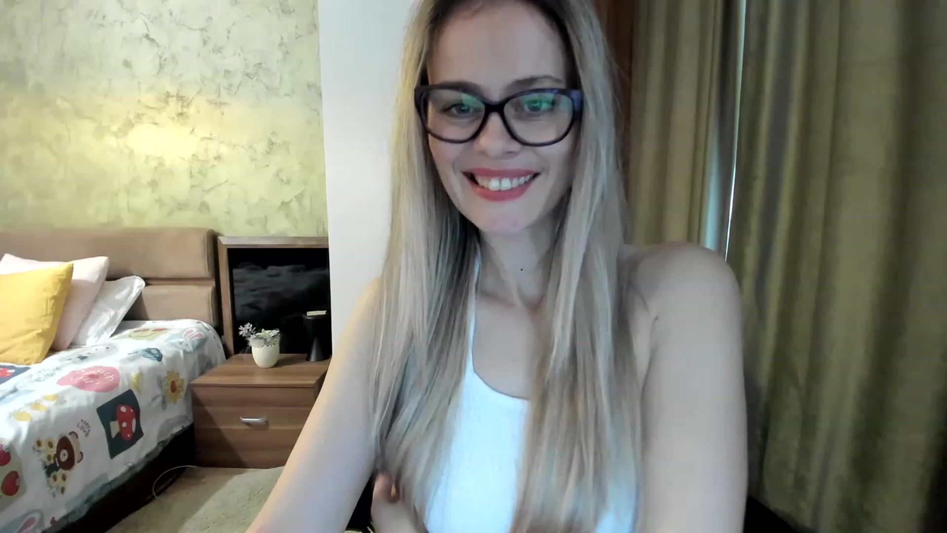 Gallery image thumbnail from DebraPaige's myfreecams stream on, 04/25/2023, 10:06 image 20 of 20