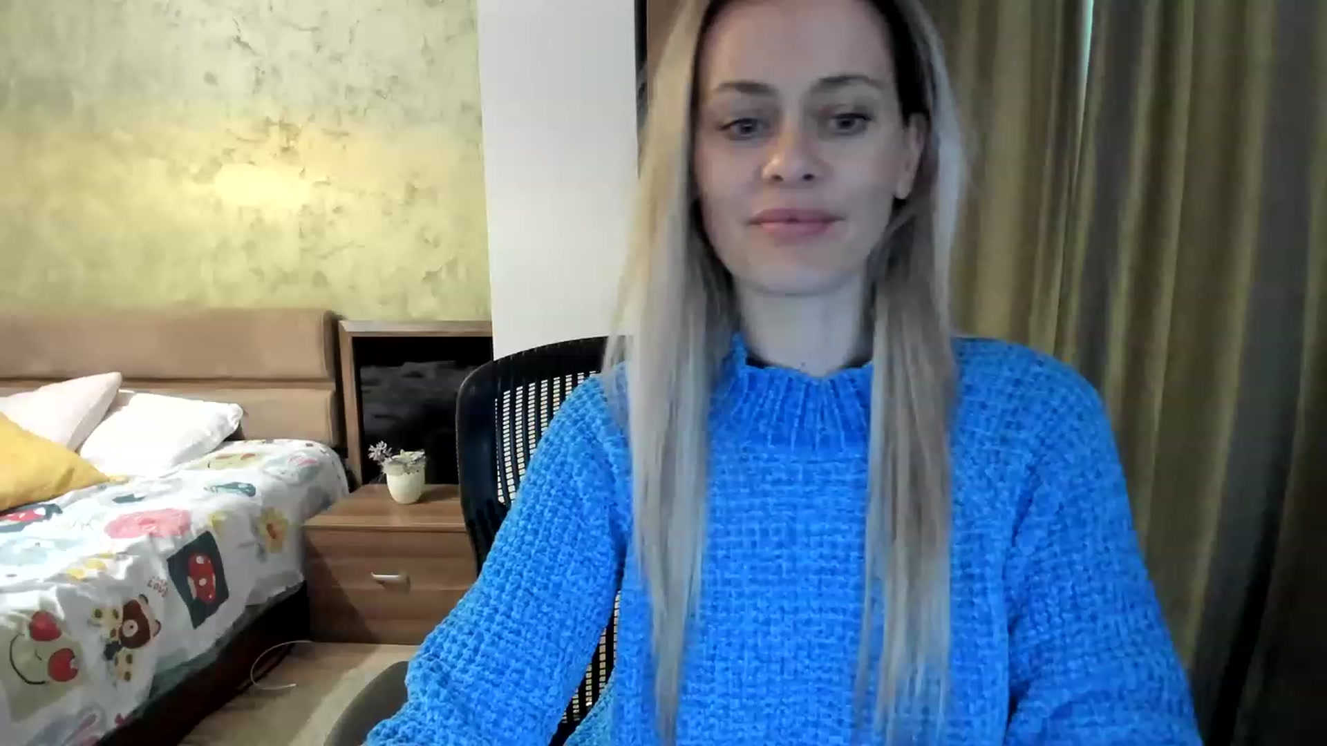 Gallery image thumbnail from DebraPaige's myfreecams stream on, 04/25/2023, 12:13 image 10 of 20