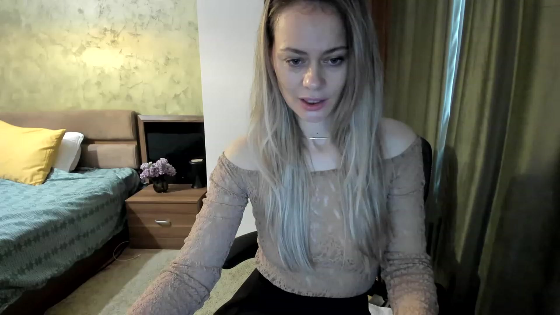 Gallery image thumbnail from DebraPaige's myfreecams stream on, 04/27/2023, 07:23 image 3 of 20