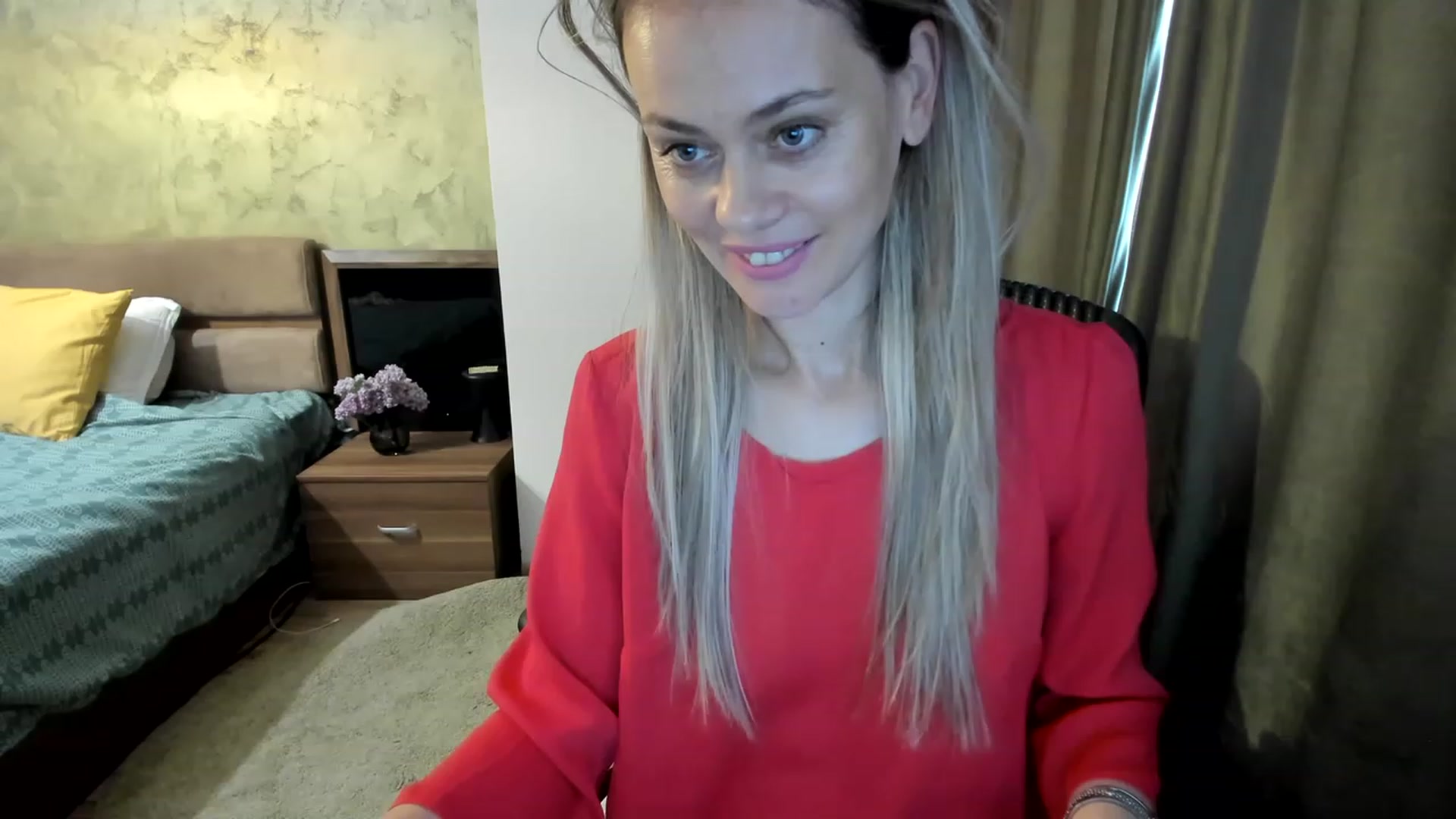 Gallery image thumbnail from DebraPaige's myfreecams stream on, 04/27/2023, 12:38 image 5 of 20