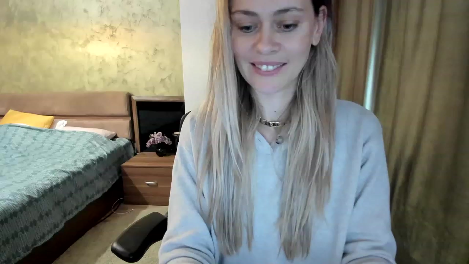 Gallery image thumbnail from DebraPaige's myfreecams stream on, 04/28/2023, 09:51 image 20 of 20