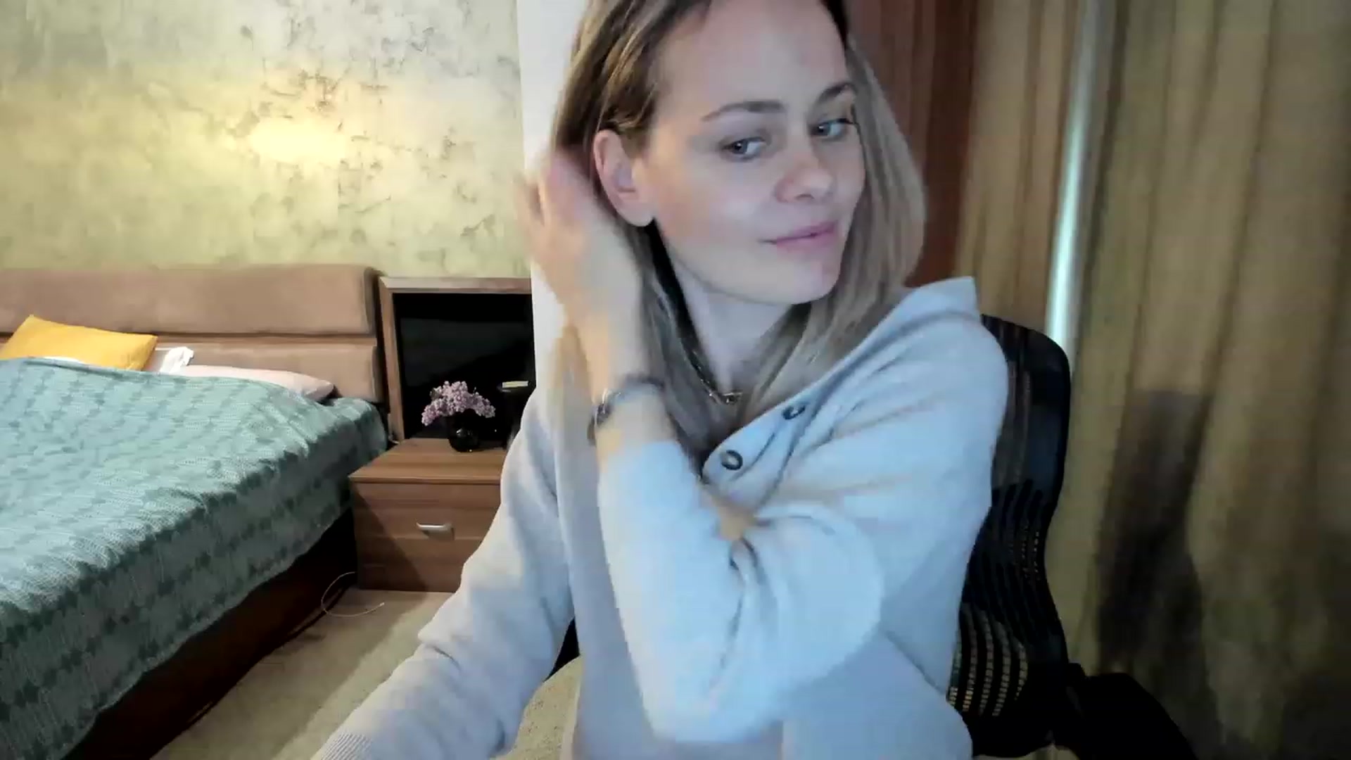 Gallery image thumbnail from DebraPaige's myfreecams stream on, 04/28/2023, 09:51 image 16 of 20