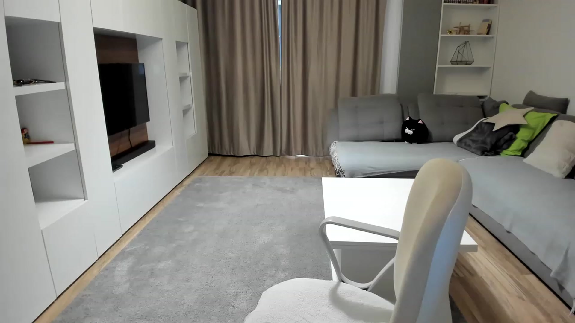 Gallery image thumbnail from DebraPaige's myfreecams stream on, 05/04/2023, 13:11 image 10 of 20
