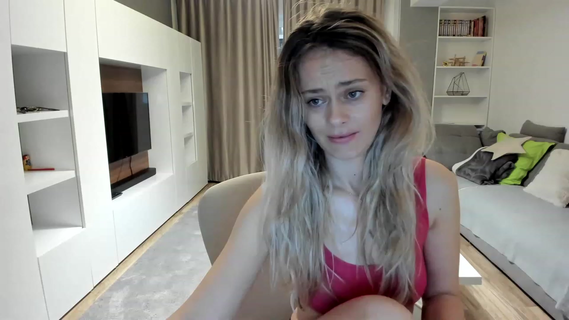 Gallery image thumbnail from DebraPaige's myfreecams stream on, 05/04/2023, 13:11 image 17 of 20
