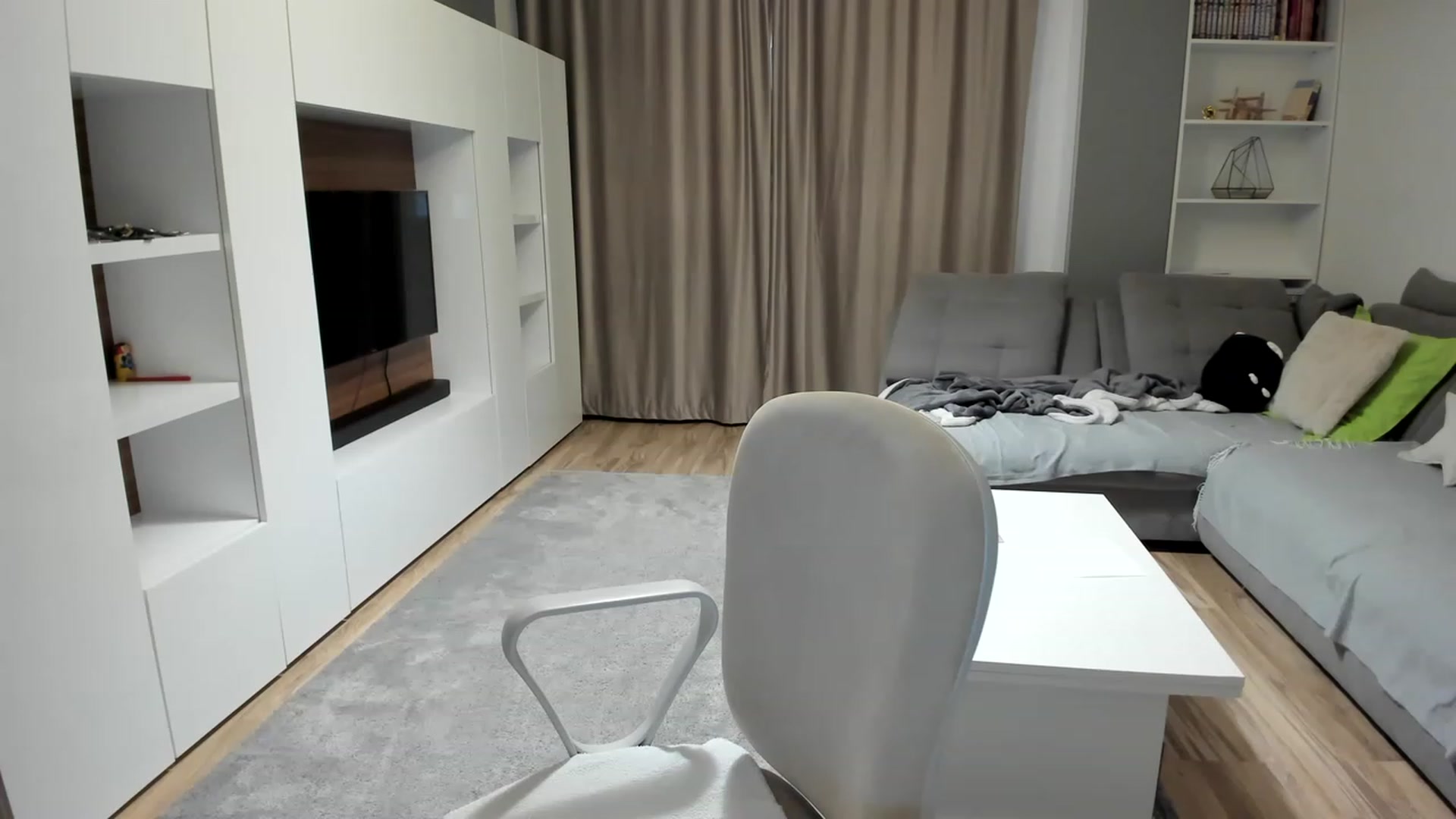 Gallery image thumbnail from DebraPaige's myfreecams stream on, 05/05/2023, 13:46 image 15 of 20