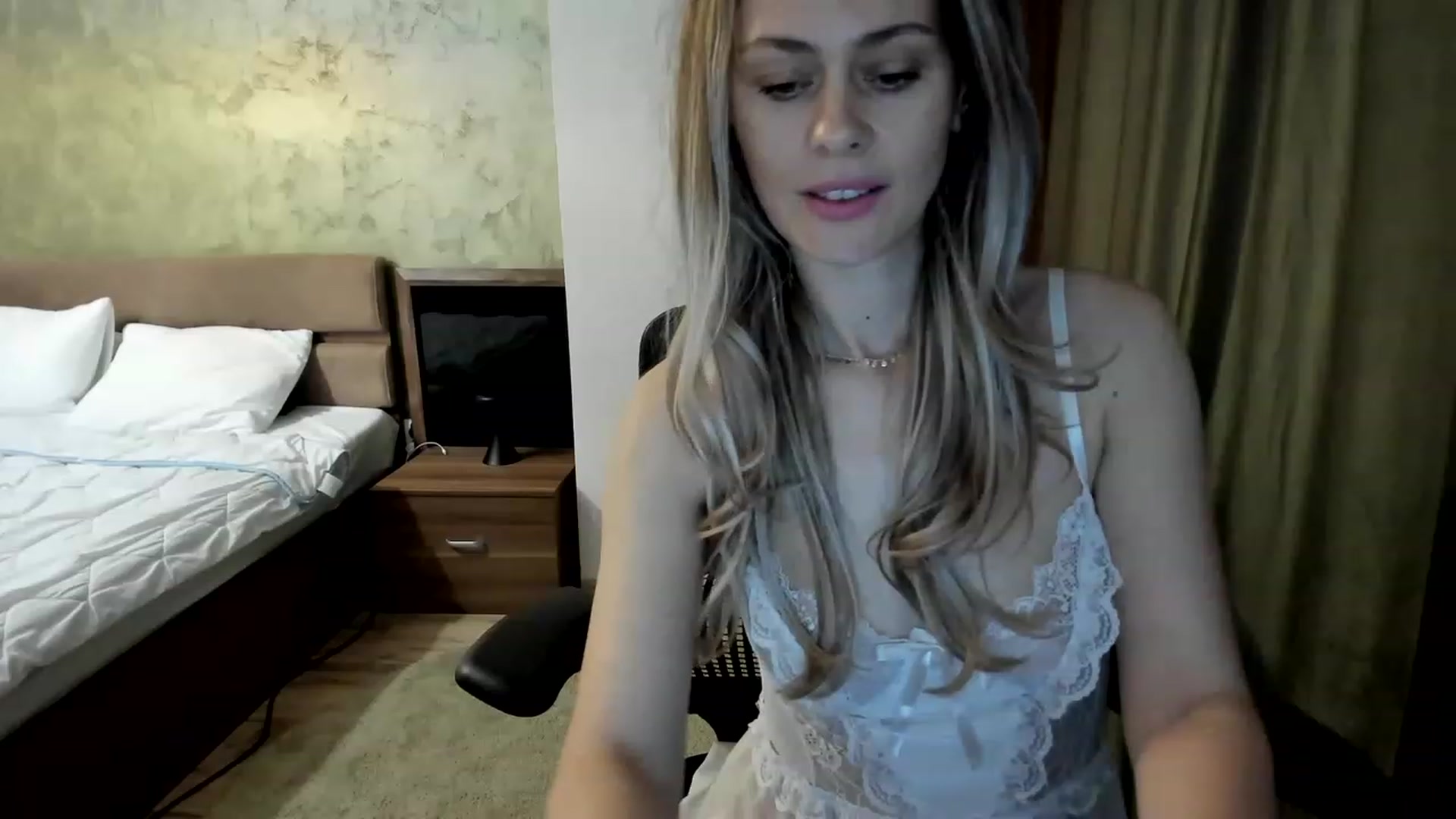 Gallery image thumbnail from DebraPaige's myfreecams stream on, 05/09/2023, 10:22 image 18 of 20