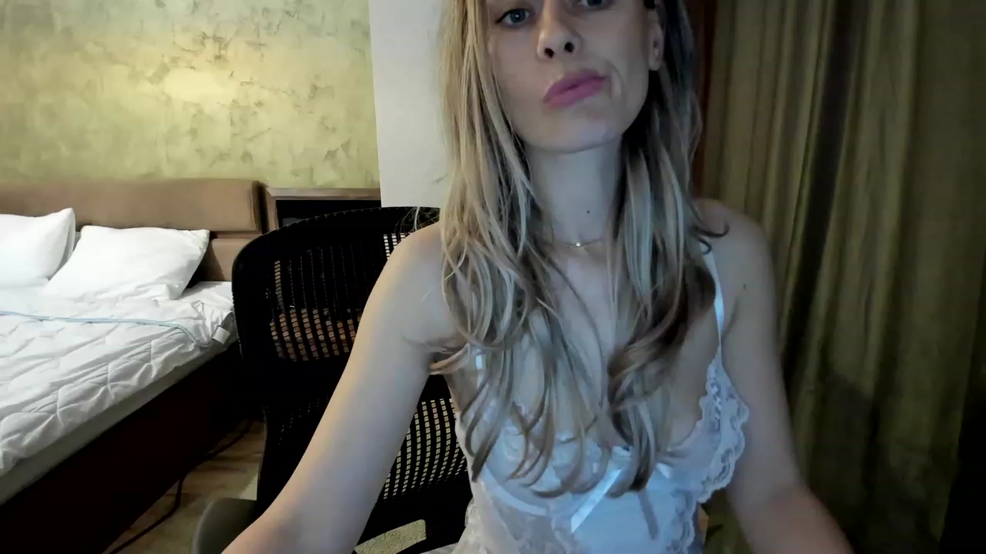 Gallery image thumbnail from DebraPaige's myfreecams stream on, 05/09/2023, 10:22 image 12 of 20
