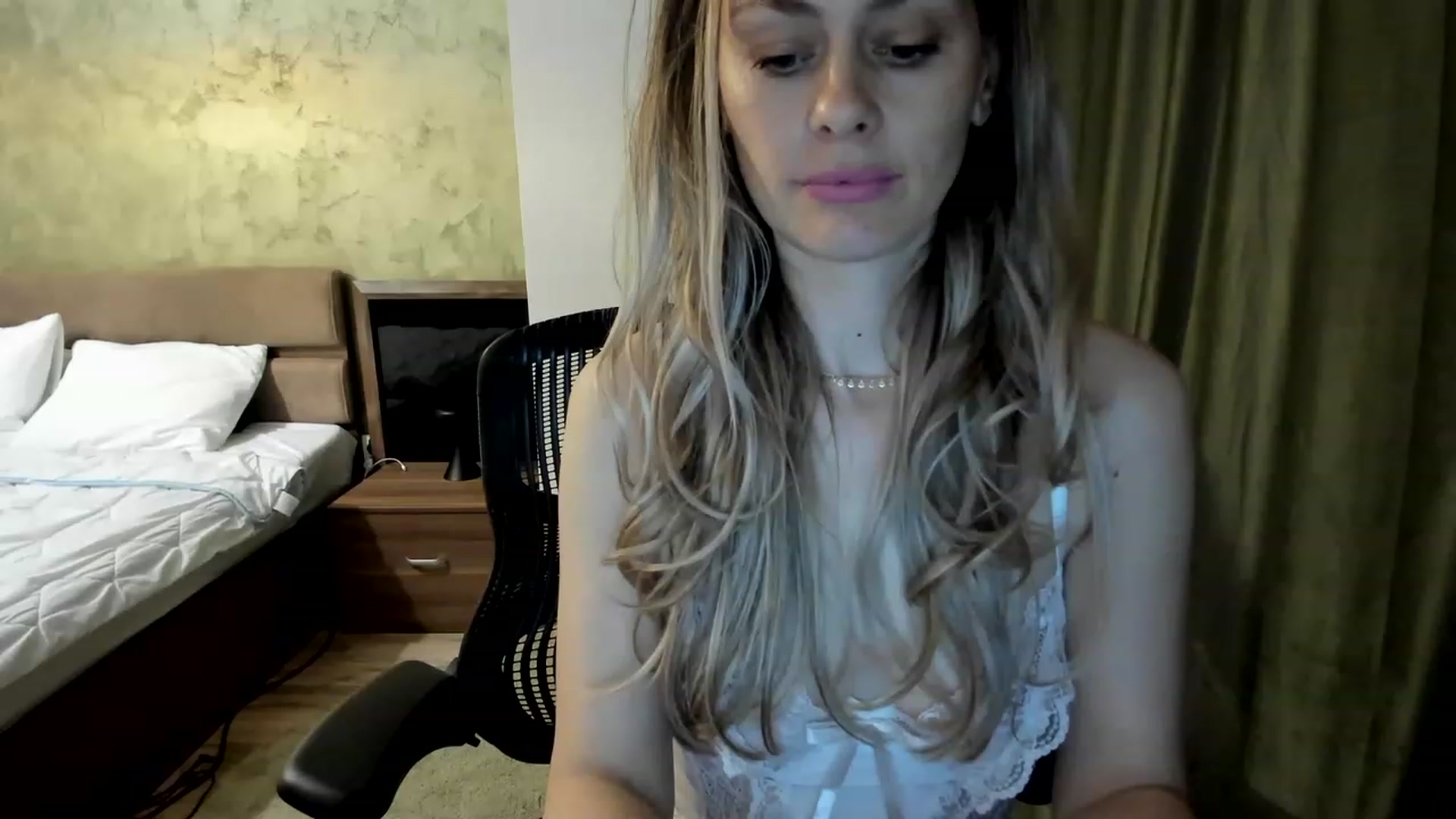 Gallery image thumbnail from DebraPaige's myfreecams stream on, 05/09/2023, 10:22 image 3 of 20