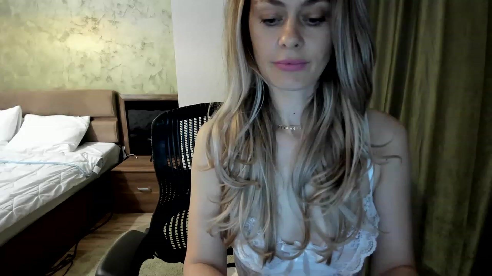 Gallery image thumbnail from DebraPaige's myfreecams stream on, 05/09/2023, 10:22 image 4 of 20