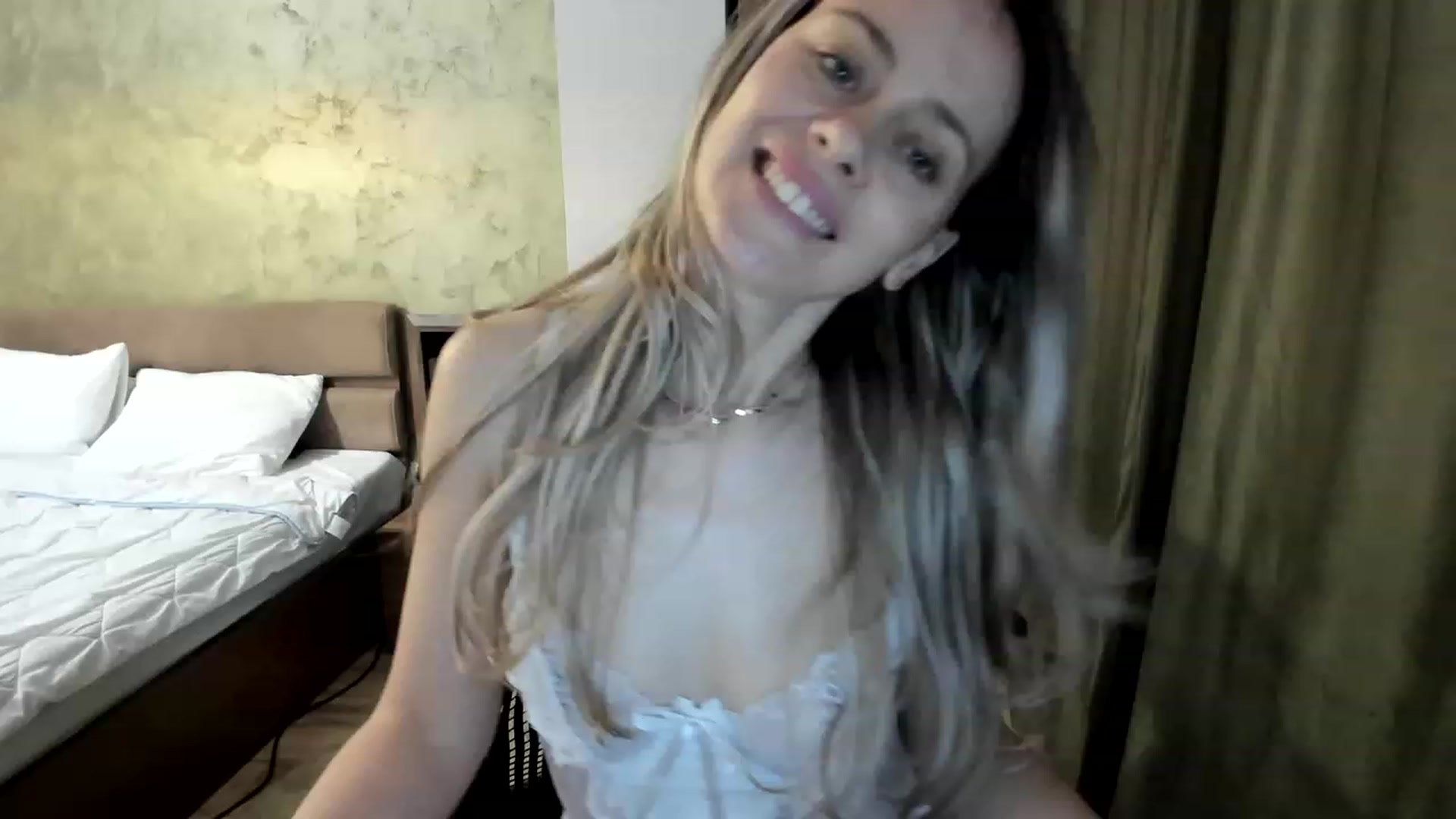 Gallery image thumbnail from DebraPaige's myfreecams stream on, 05/09/2023, 12:01 image 18 of 20