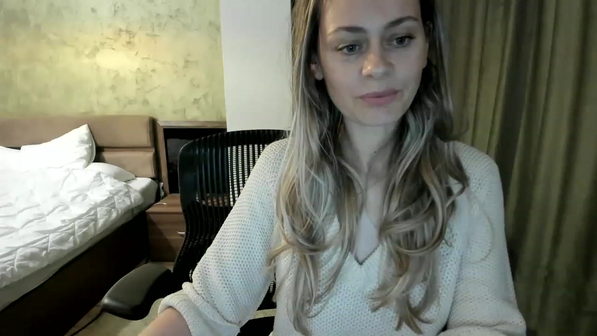 Gallery image thumbnail from DebraPaige's myfreecams stream on, 05/10/2023, 10:43 image 20 of 20
