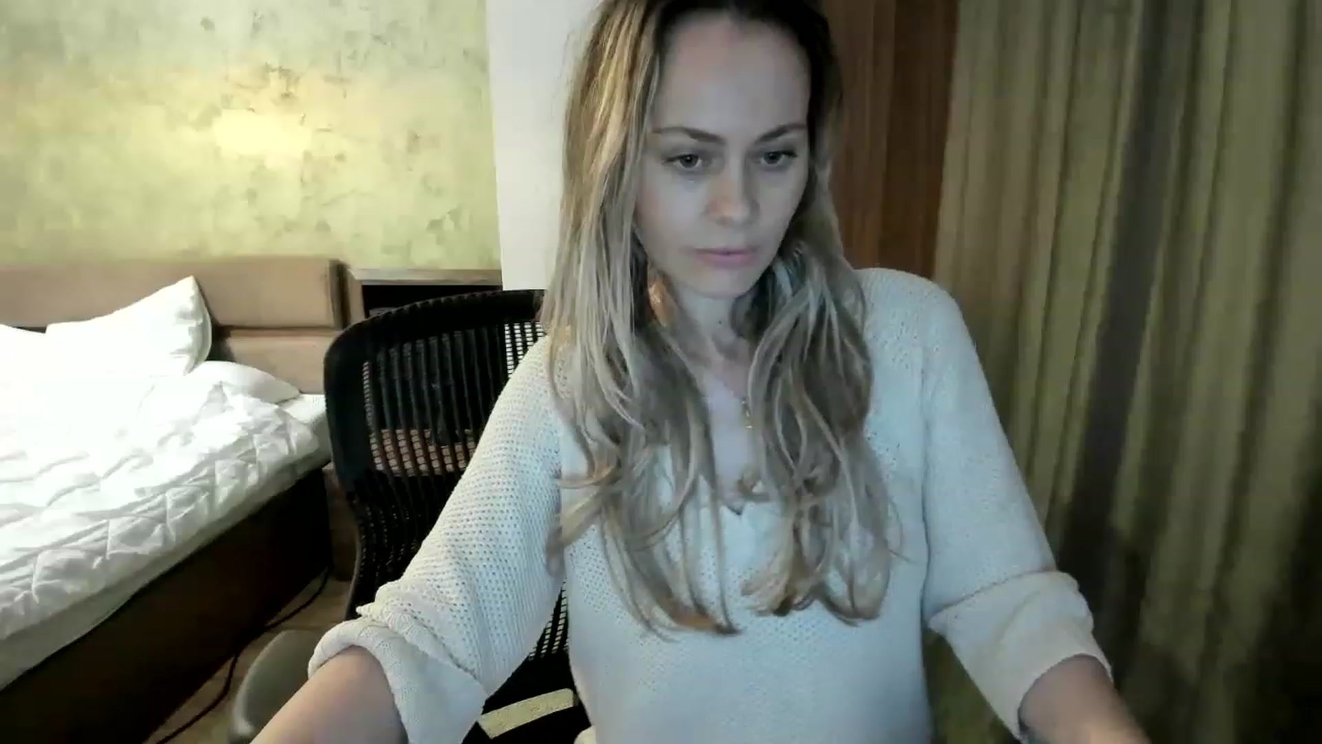 Gallery image thumbnail from DebraPaige's myfreecams stream on, 05/10/2023, 10:43 image 2 of 20