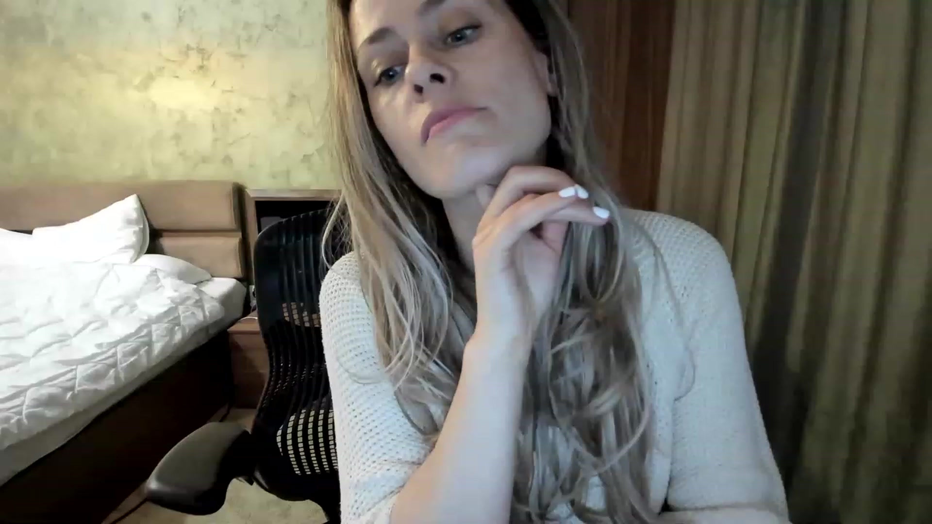 Gallery image thumbnail from DebraPaige's myfreecams stream on, 05/10/2023, 10:43 image 7 of 20