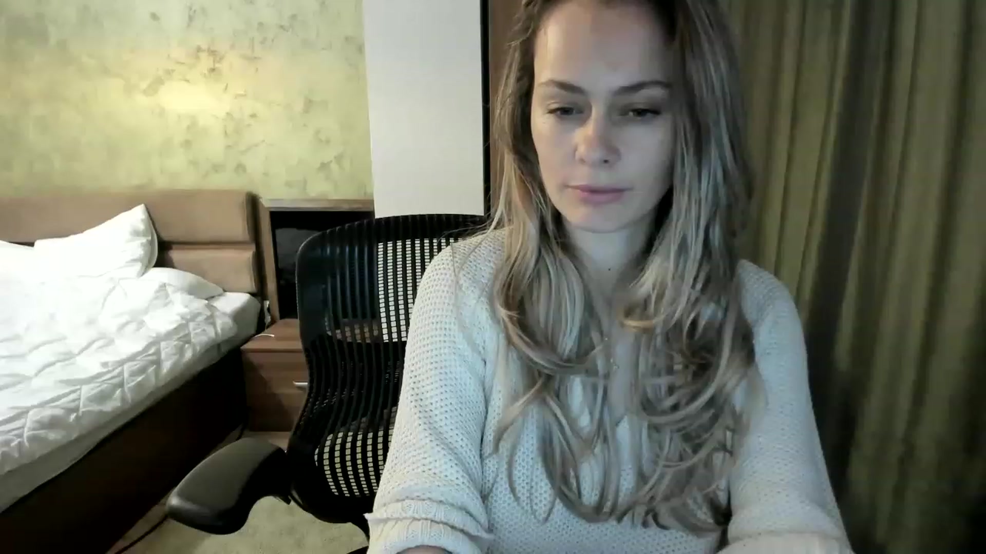 Gallery image thumbnail from DebraPaige's myfreecams stream on, 05/10/2023, 10:43 image 16 of 20