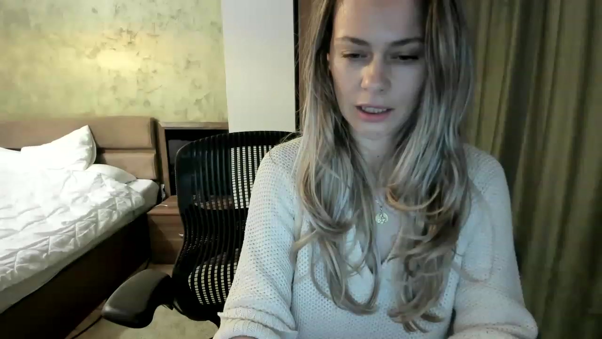 Gallery image thumbnail from DebraPaige's myfreecams stream on, 05/10/2023, 10:43 image 19 of 20