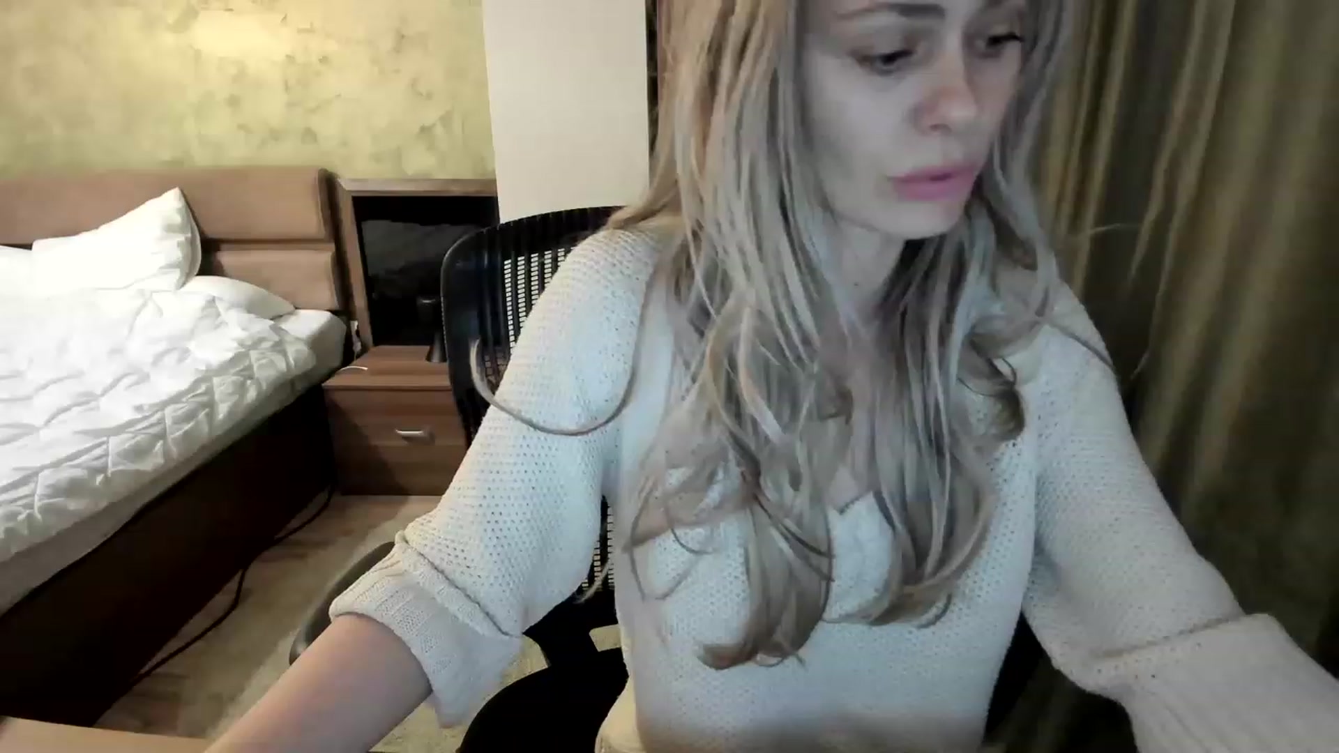 Gallery image thumbnail from DebraPaige's myfreecams stream on, 05/10/2023, 12:56 image 10 of 20