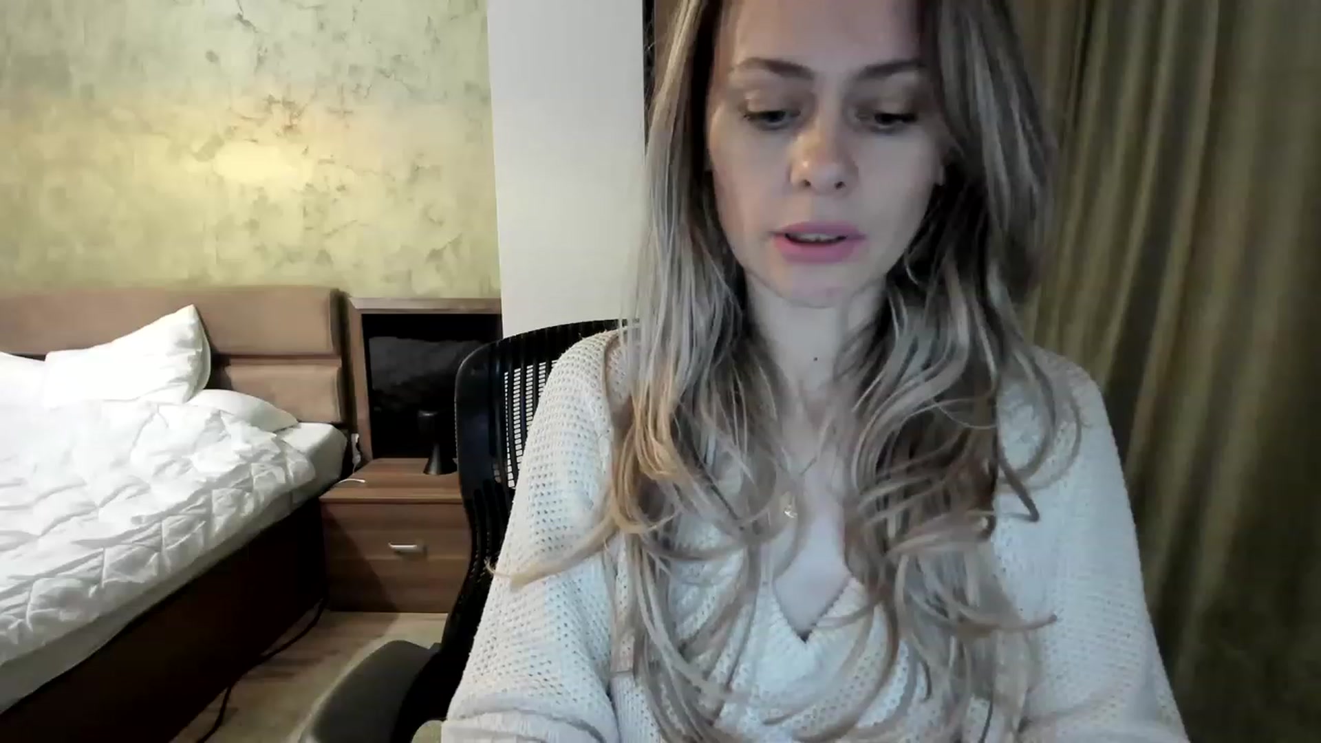 Gallery image thumbnail from DebraPaige's myfreecams stream on, 05/10/2023, 12:56 image 8 of 20