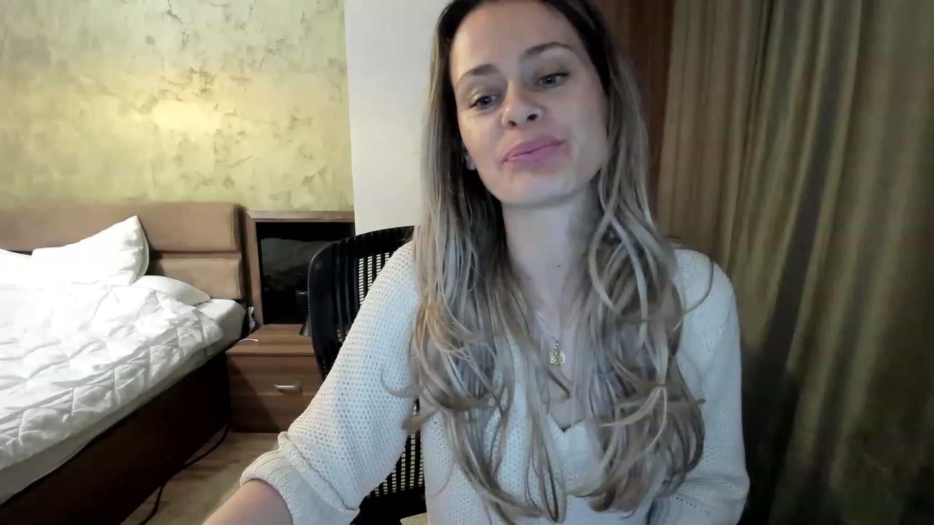 Gallery image thumbnail from DebraPaige's myfreecams stream on, 05/10/2023, 12:56 image 9 of 20