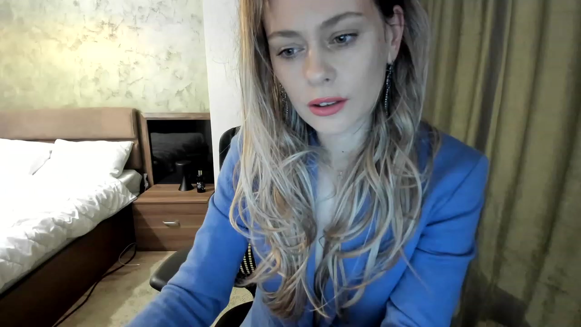 Gallery image thumbnail from DebraPaige's myfreecams stream on, 05/11/2023, 11:27 image 8 of 20