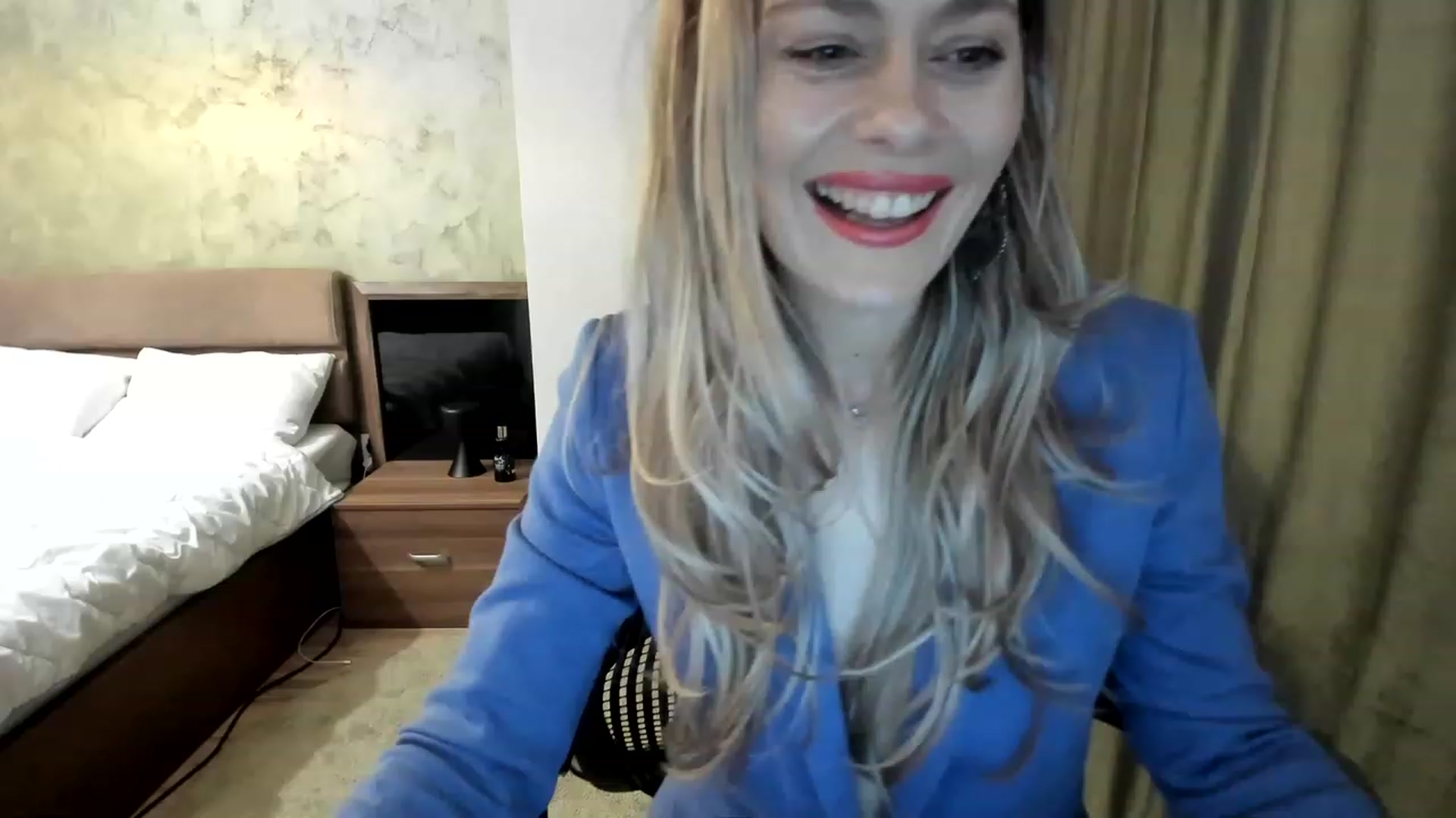Gallery image thumbnail from DebraPaige's myfreecams stream on, 05/11/2023, 11:27 image 16 of 20