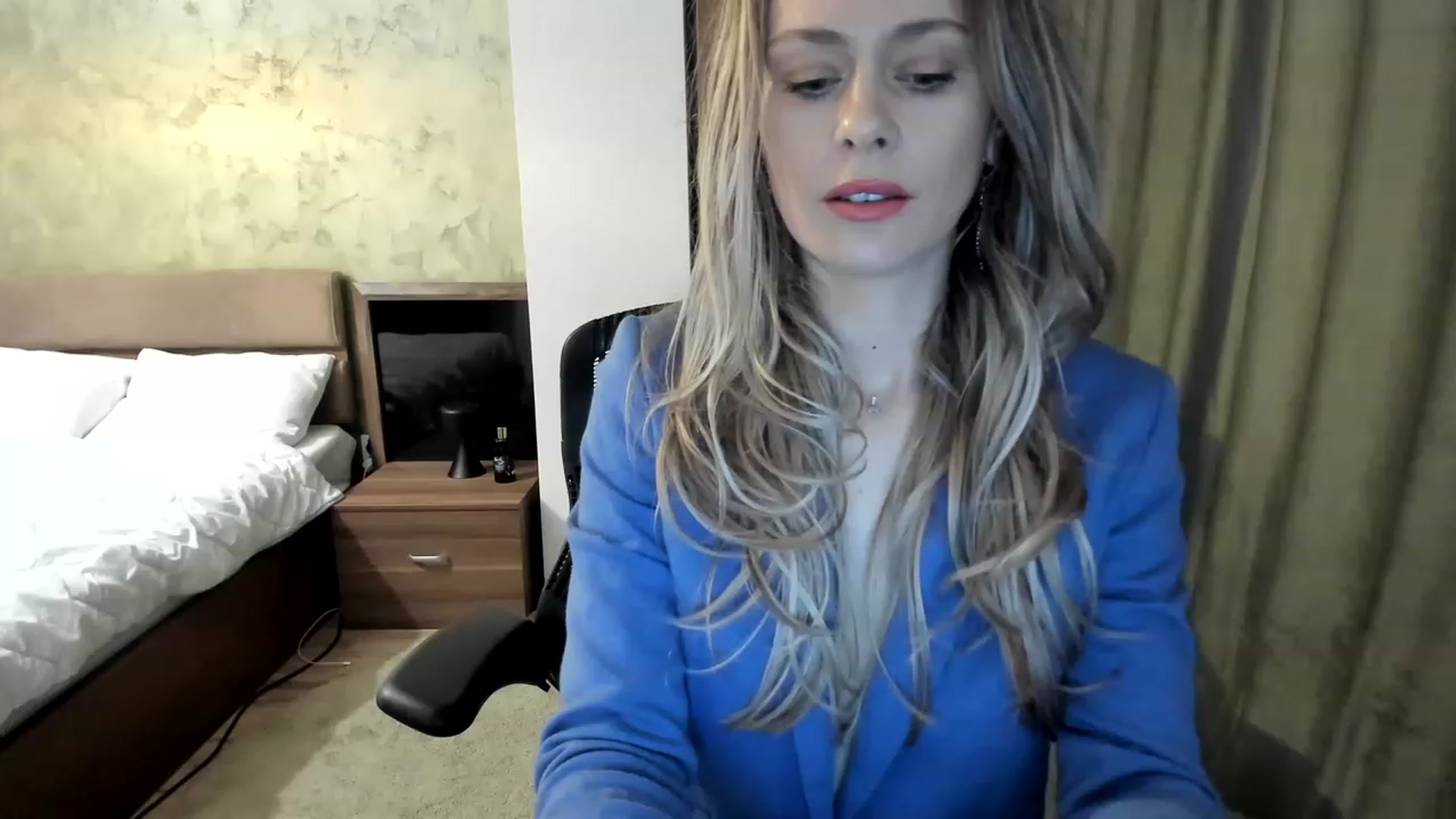 Gallery image thumbnail from DebraPaige's myfreecams stream on, 05/11/2023, 11:27 image 1 of 20