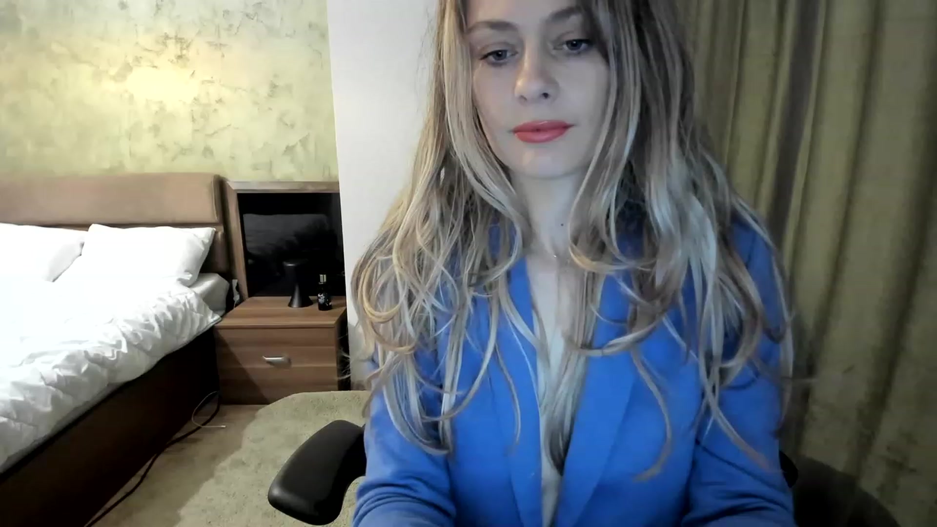 Gallery image thumbnail from DebraPaige's myfreecams stream on, 05/11/2023, 11:27 image 19 of 20