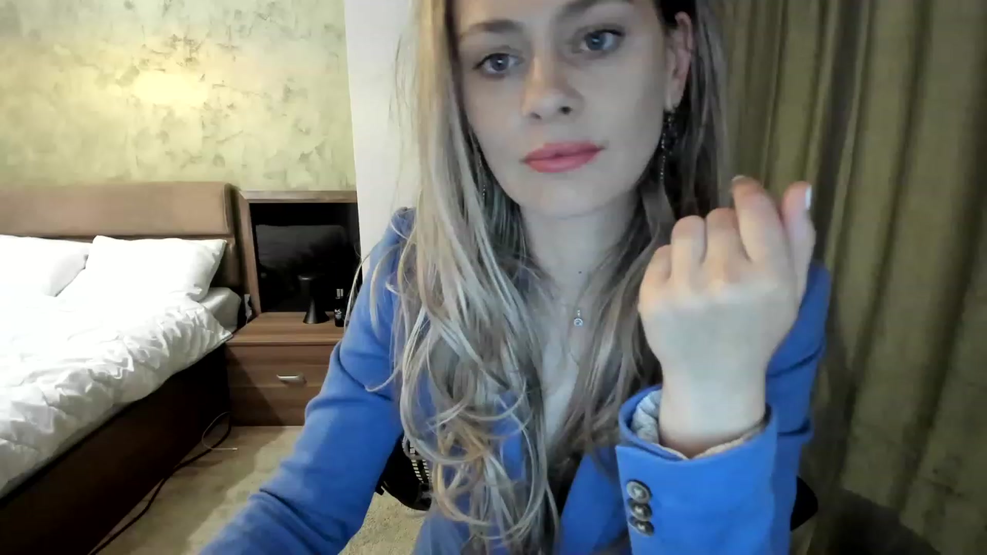 Gallery image thumbnail from DebraPaige's myfreecams stream on, 05/11/2023, 11:27 image 12 of 20