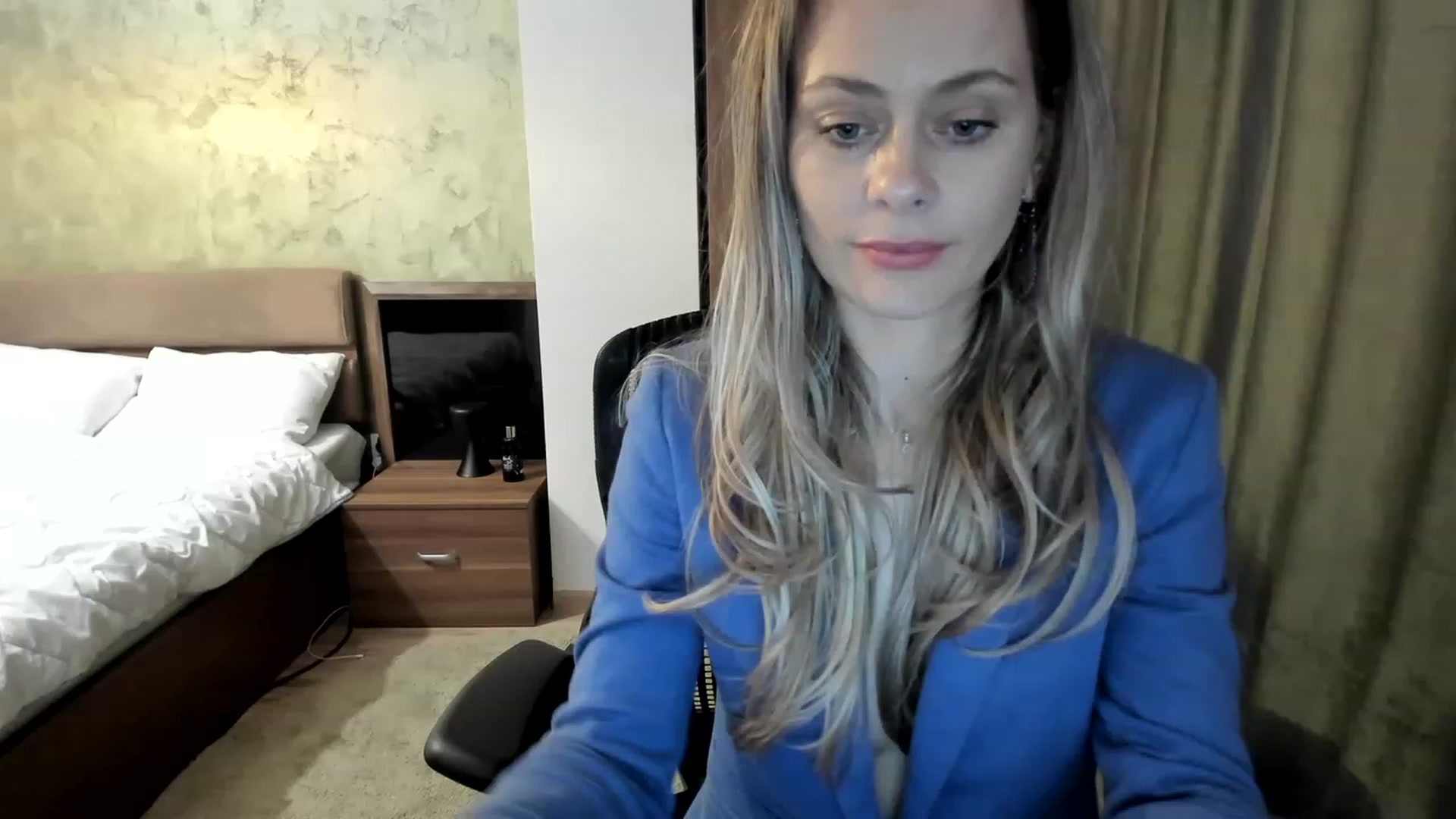 Gallery image thumbnail from DebraPaige's myfreecams stream on, 05/11/2023, 12:30 image 20 of 20