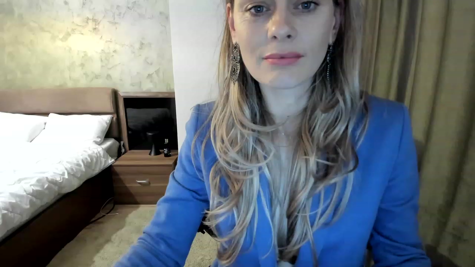 Gallery image thumbnail from DebraPaige's myfreecams stream on, 05/11/2023, 12:30 image 14 of 20