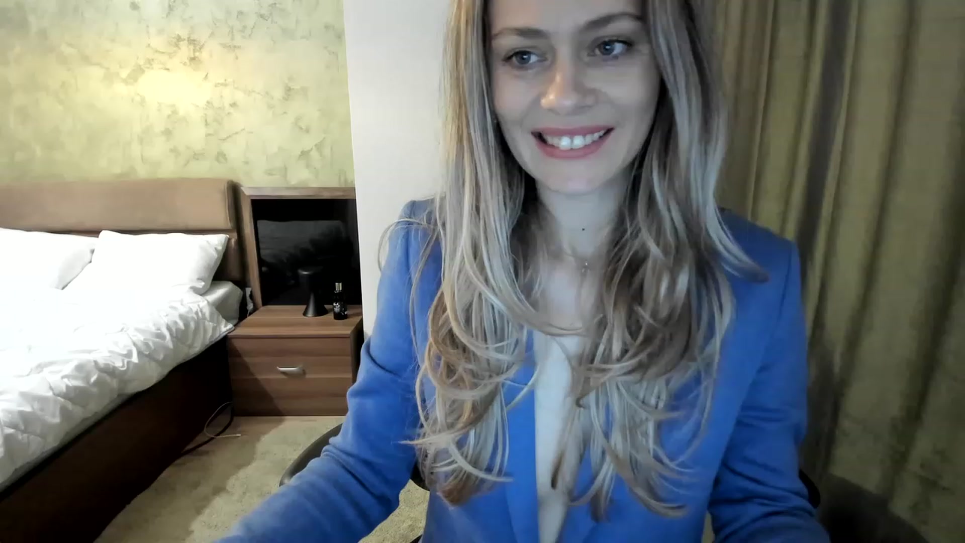 Gallery image thumbnail from DebraPaige's myfreecams stream on, 05/11/2023, 13:24 image 2 of 20