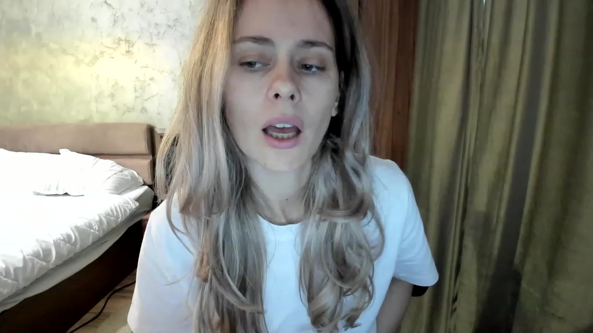 Gallery image thumbnail from DebraPaige's myfreecams stream on, 05/17/2023, 11:04 image 17 of 20