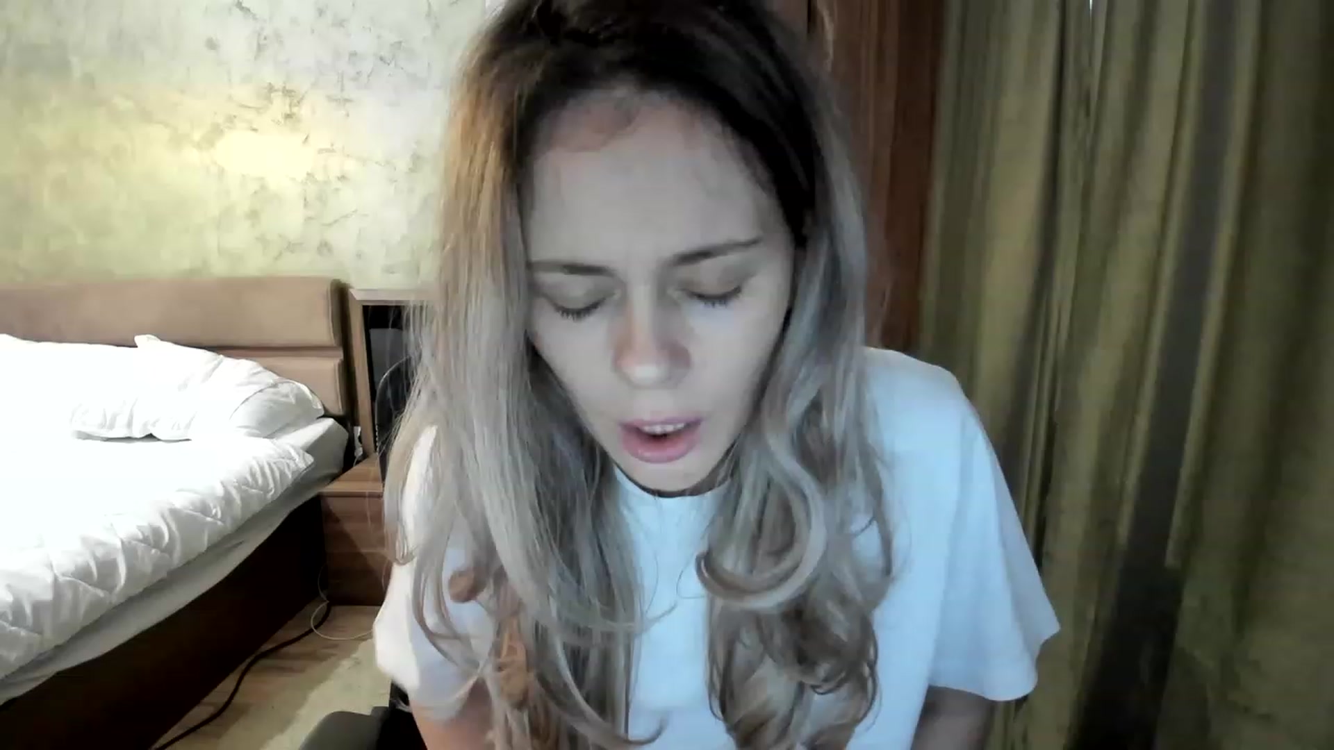 Gallery image thumbnail from DebraPaige's myfreecams stream on, 05/17/2023, 11:04 image 18 of 20