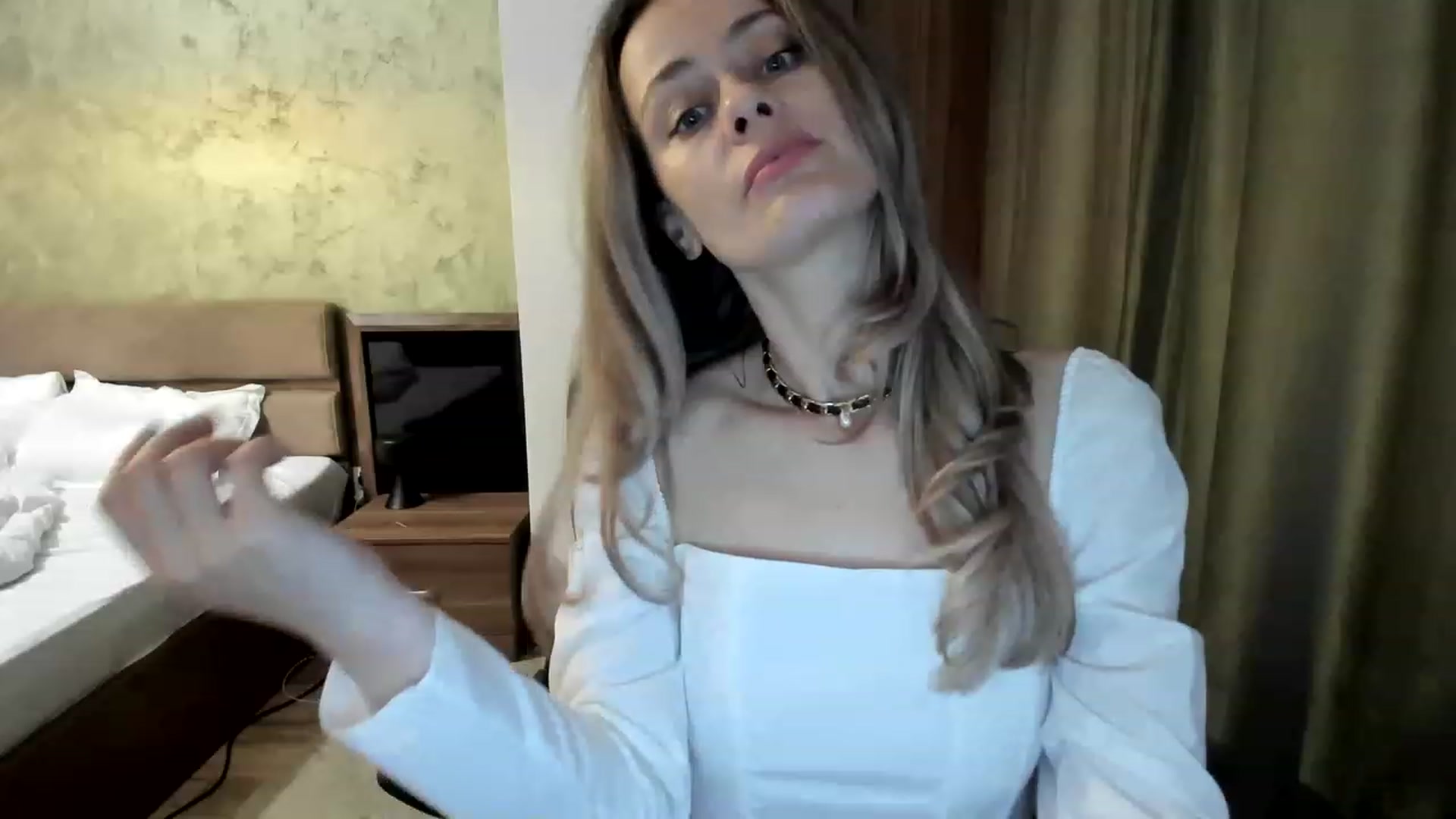 Gallery image thumbnail from DebraPaige's myfreecams stream on, 05/18/2023, 11:52 image 3 of 20
